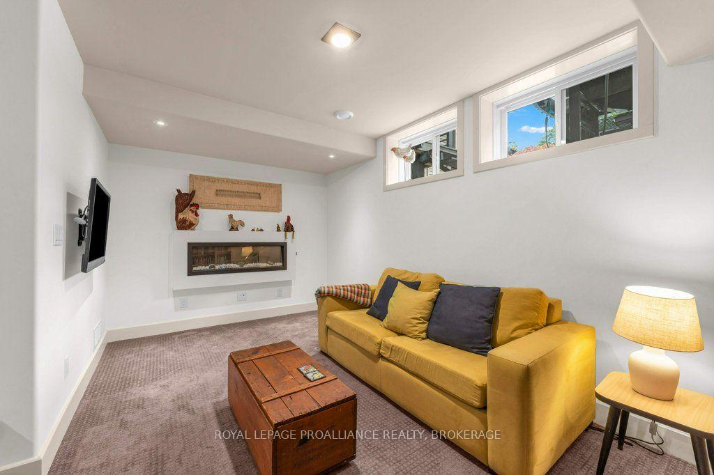 Photo 66 of 12 Drummond Street, Kingston, Kingston East (Incl Barret Crt) — HOMEH