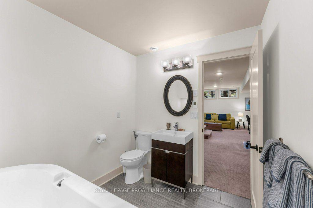 Photo 76 of 12 Drummond Street, Kingston, Kingston East (Incl Barret Crt) — HOMEH