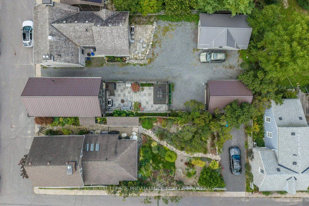 Photo 14 of 12 Drummond Street, Kingston, Kingston East (Incl Barret Crt) — HOMEH