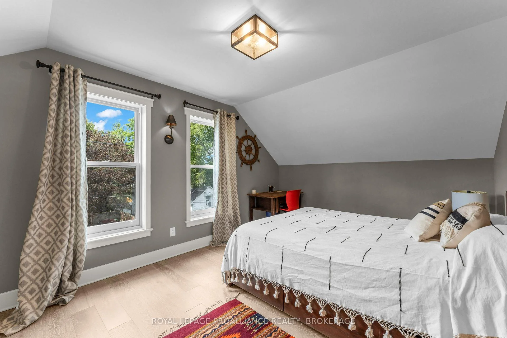 Photo 43 of 12 Drummond Street, Kingston, Kingston East (Incl Barret Crt) — HOMEH