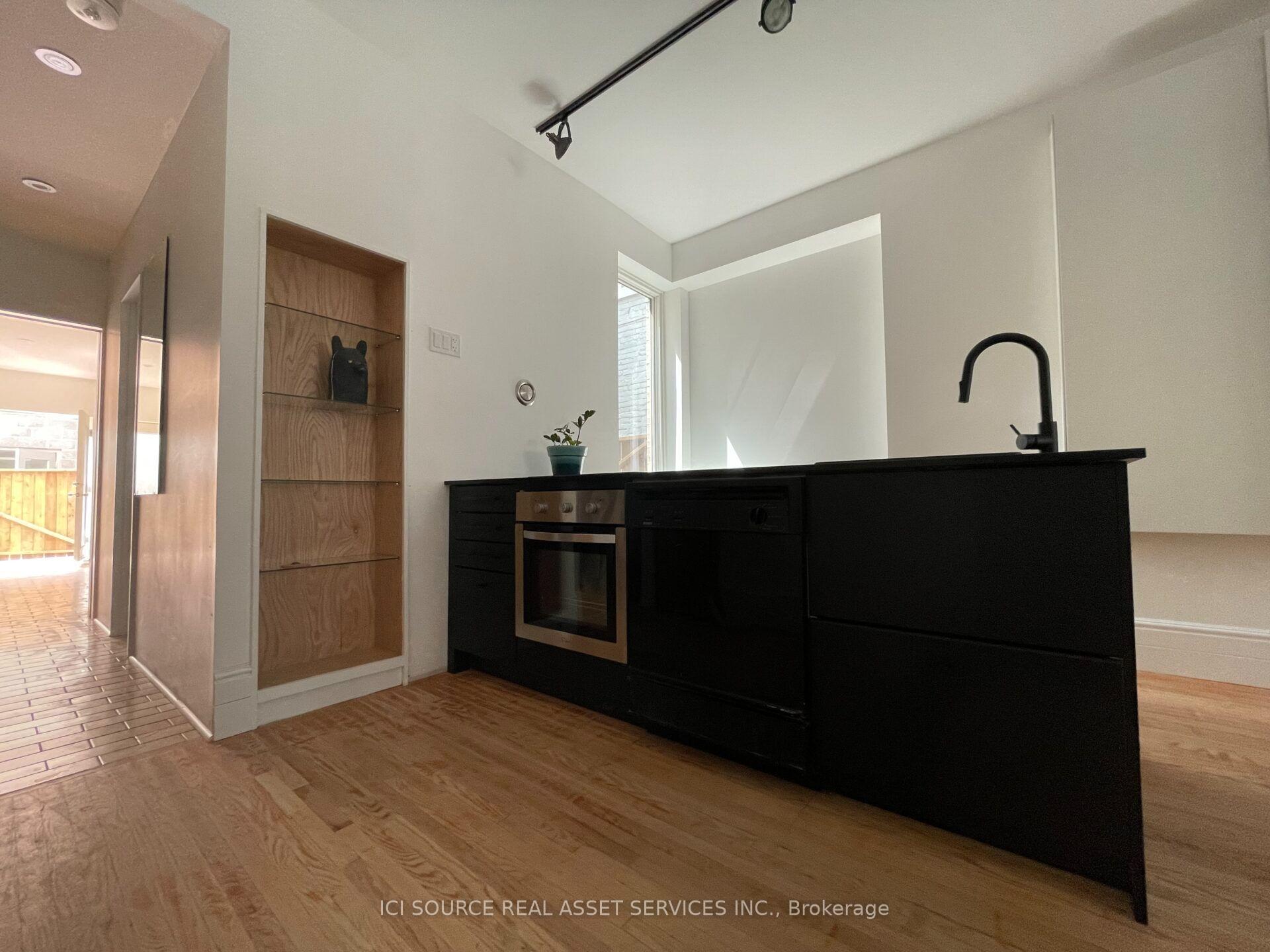 Photo 25 of Unit 2, 60 Beverley Street, Toronto, Kensington-Chinatown — HOMEH