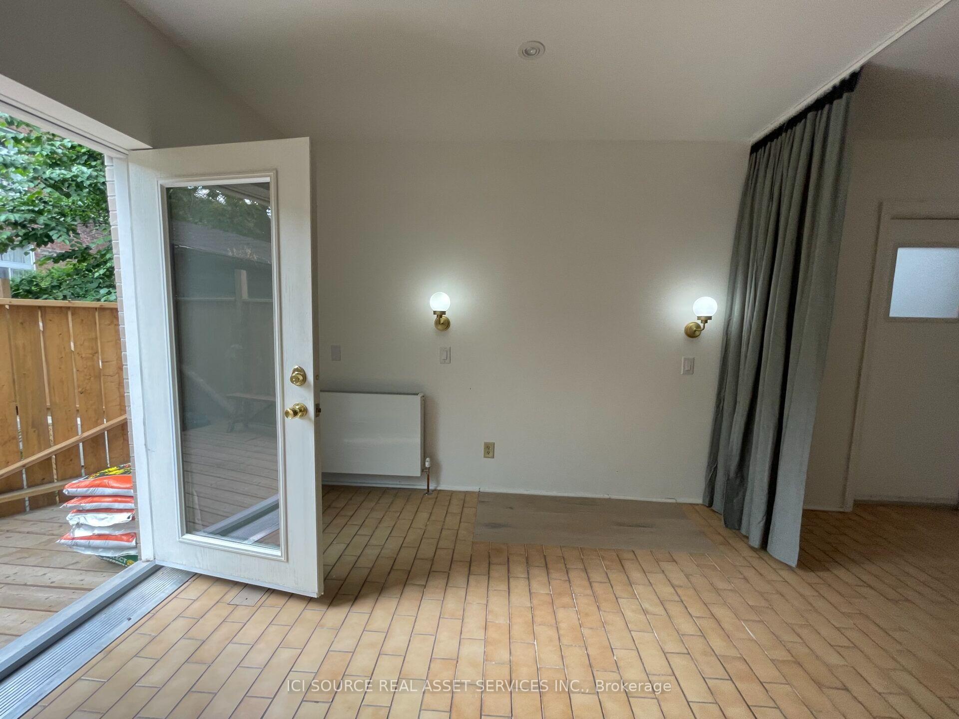 Photo 29 of Unit 2, 60 Beverley Street, Toronto, Kensington-Chinatown — HOMEH