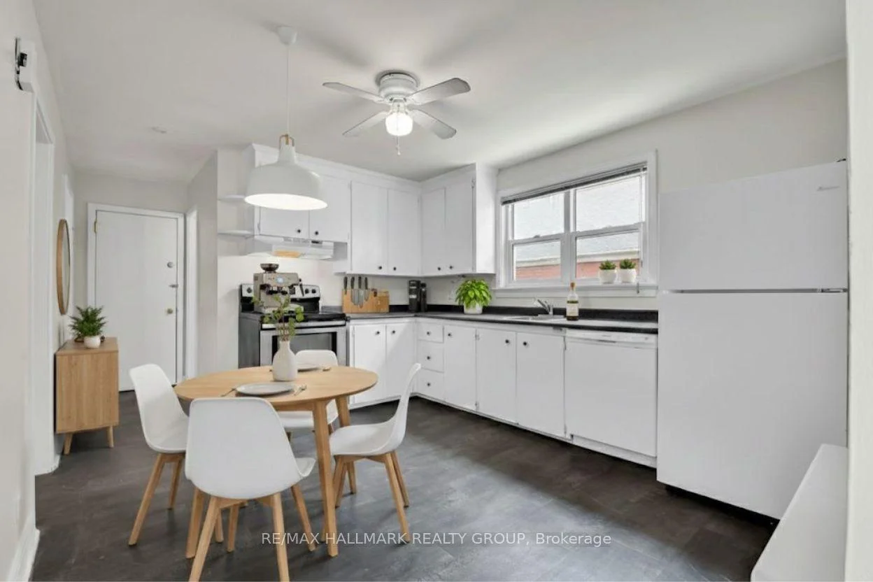 Photo 26 of 55 Ivy Crescent, Ottawa, Lindenlea — HOMEH