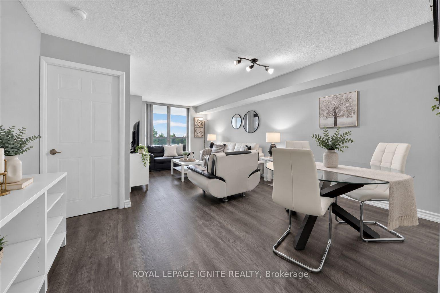 Photo 4 of Unit 404, 400 Mclevin Avenue, Scarborough, Malvern — HOMEH