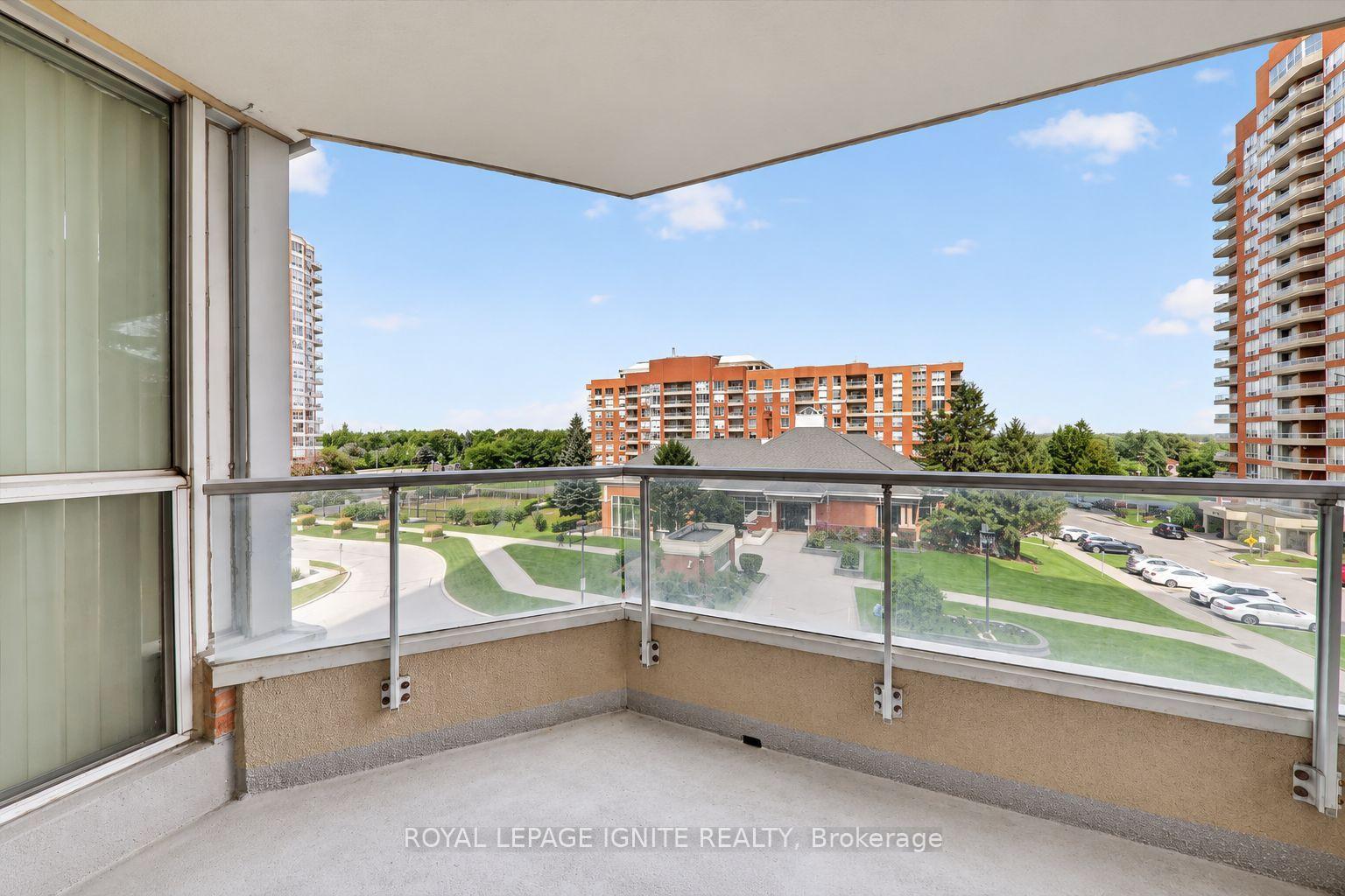 Photo 11 of Unit 404, 400 Mclevin Avenue, Scarborough, Malvern — HOMEH