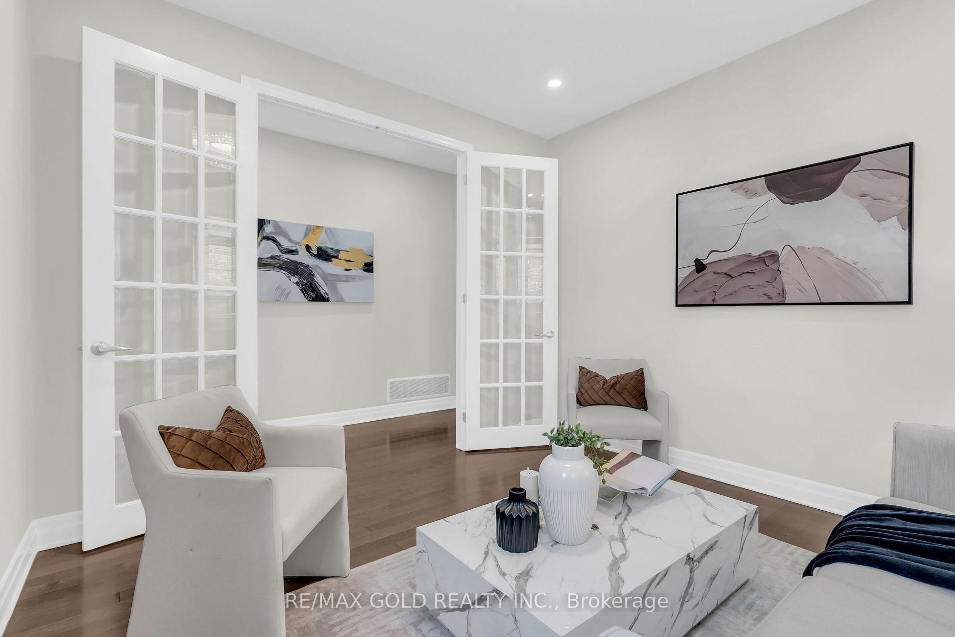 Photo 15 of 1431 Whitney Terrace, Milton, Ford — HOMEH