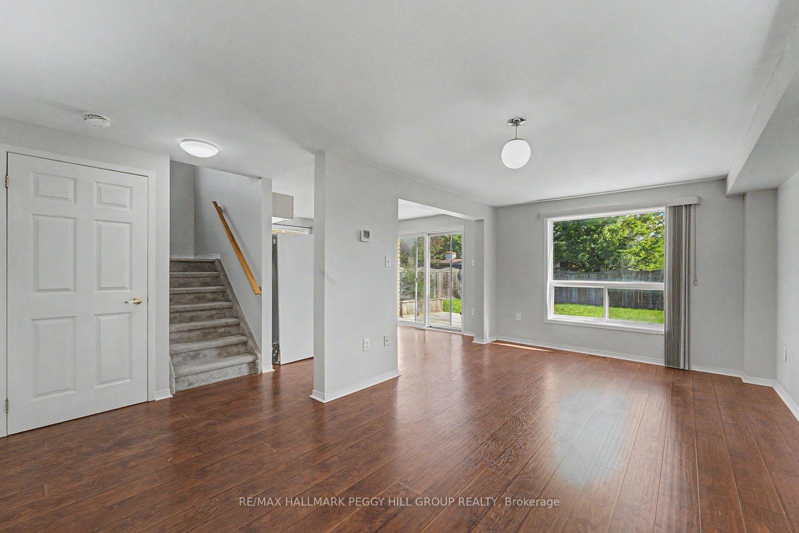 Photo 2 of 24 Dunsmore Lane, Barrie, Georgian Drive — HOMEH