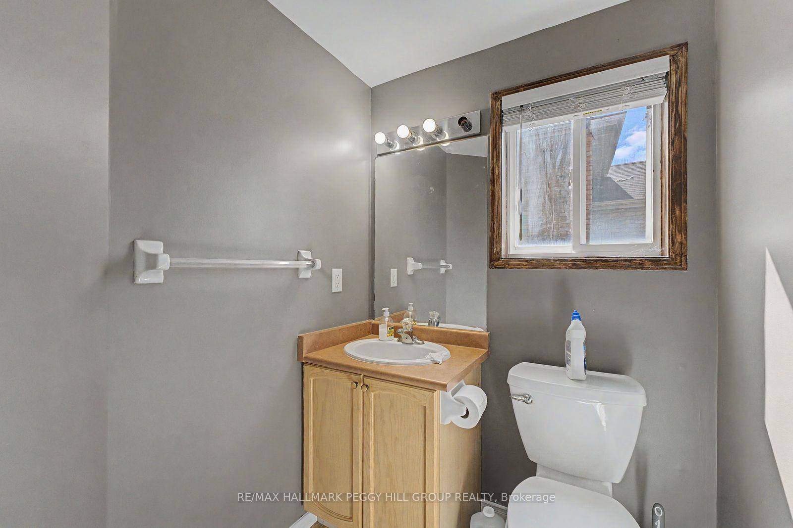 Photo 7 of 24 Dunsmore Lane, Barrie, Georgian Drive — HOMEH