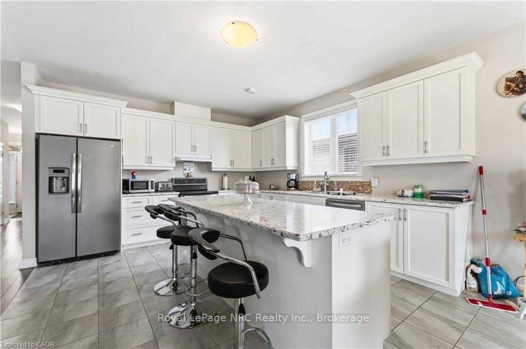 Photo 11 of Unit Select, 9 Efthemio Court, West Lincoln, West Lincoln — HOMEH