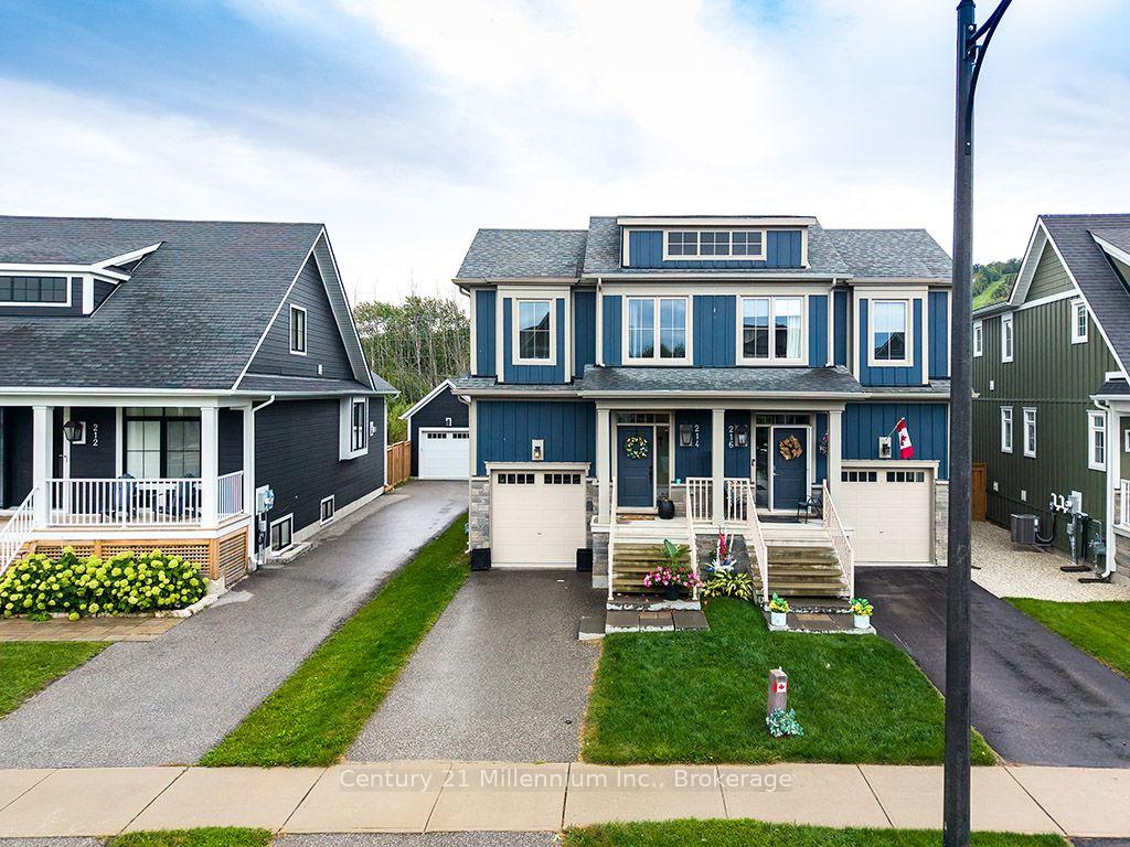 Photo of 214 Yellow Birch Crescent
