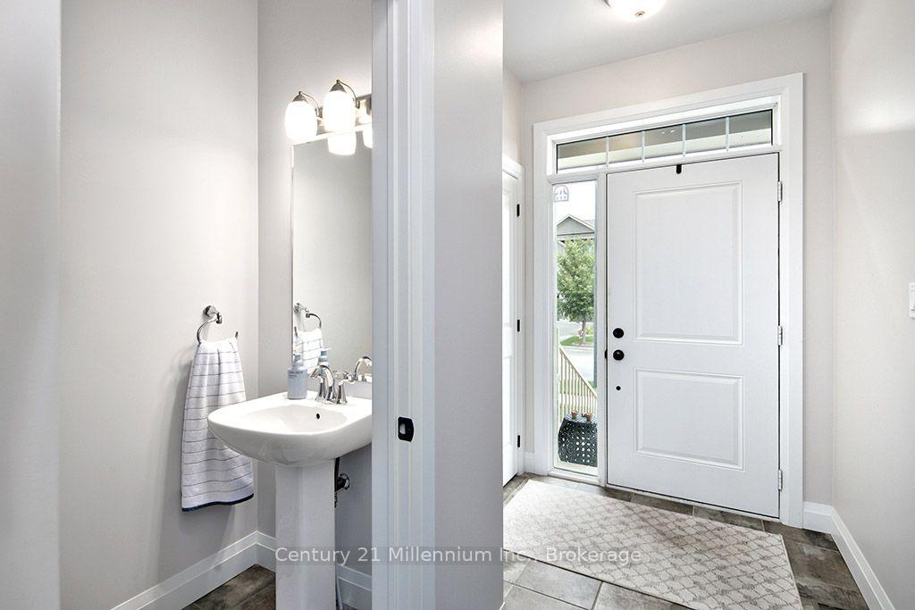 Photo 9 of 214 Yellow Birch Crescent, Blue Mountains — HOMEH