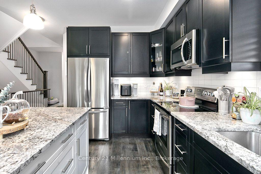 Photo 15 of 214 Yellow Birch Crescent, Blue Mountains — HOMEH
