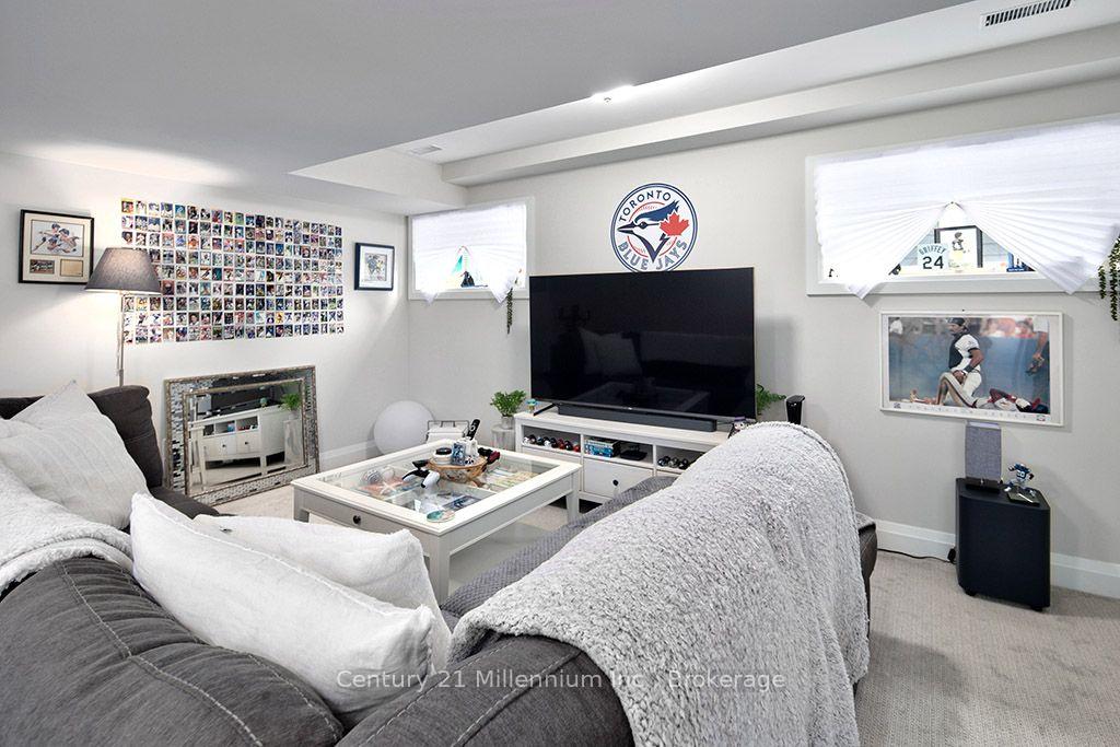 Photo 47 of 214 Yellow Birch Crescent, Blue Mountains — HOMEH