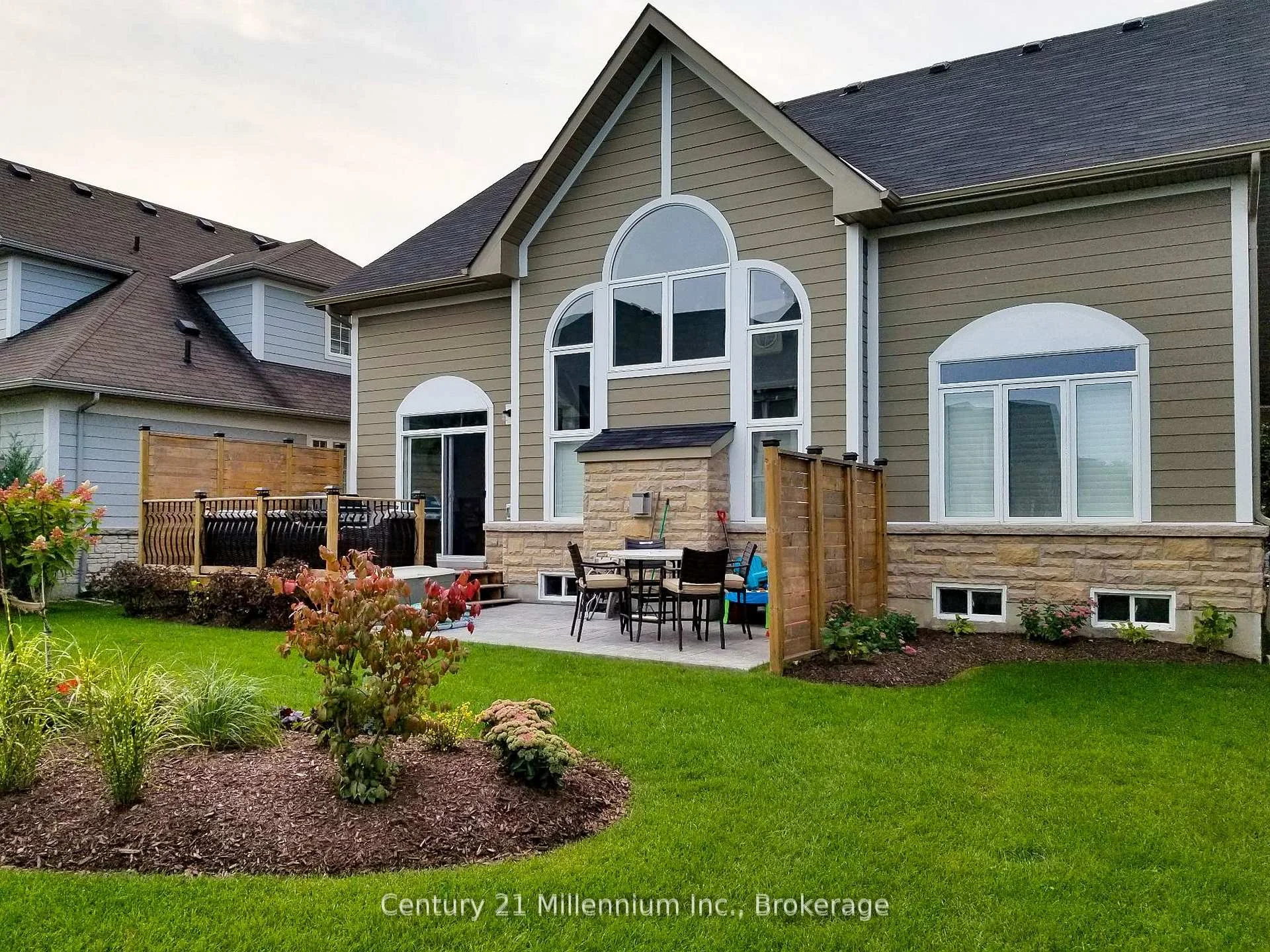 Photo 26 of 214 Yellow Birch Crescent, Blue Mountains — HOMEH
