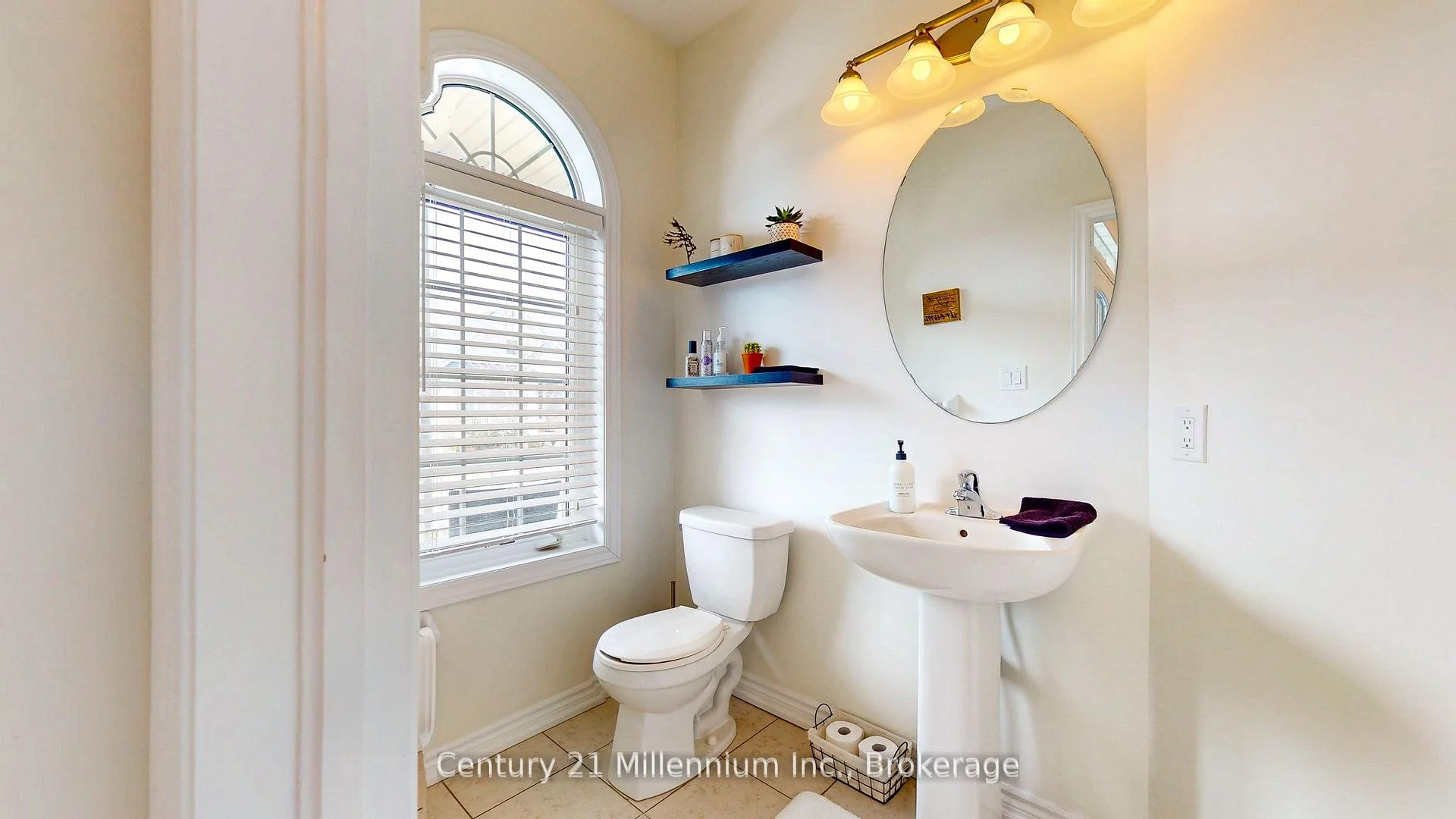 Photo 62 of 214 Yellow Birch Crescent, Blue Mountains — HOMEH