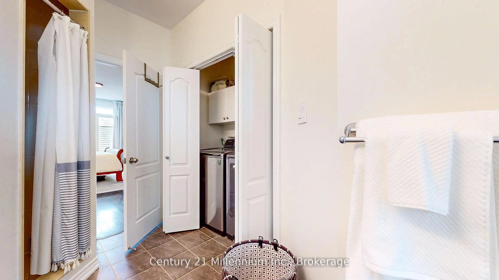 Photo 72 of 214 Yellow Birch Crescent, Blue Mountains — HOMEH