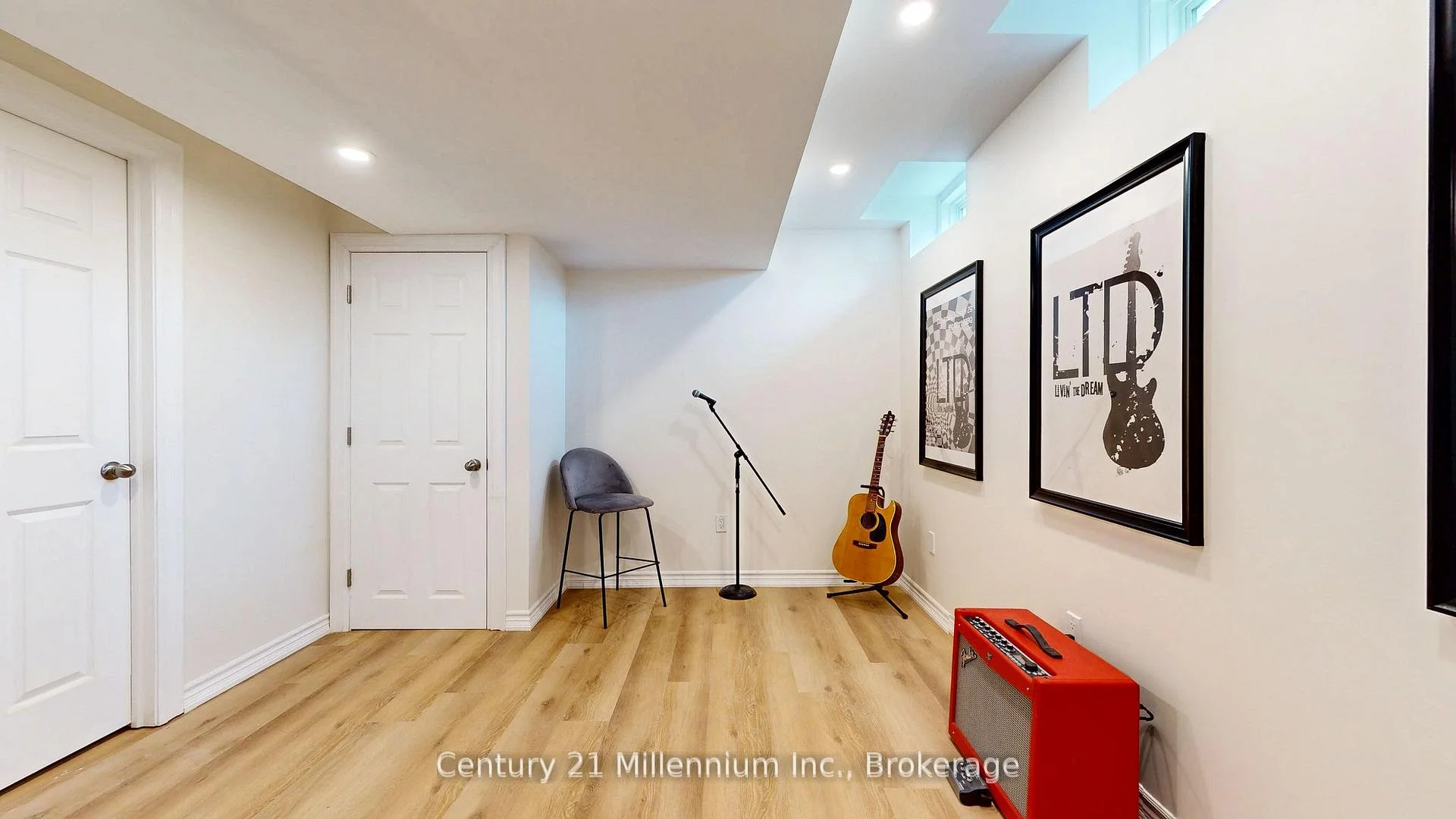 Photo 83 of 214 Yellow Birch Crescent, Blue Mountains — HOMEH