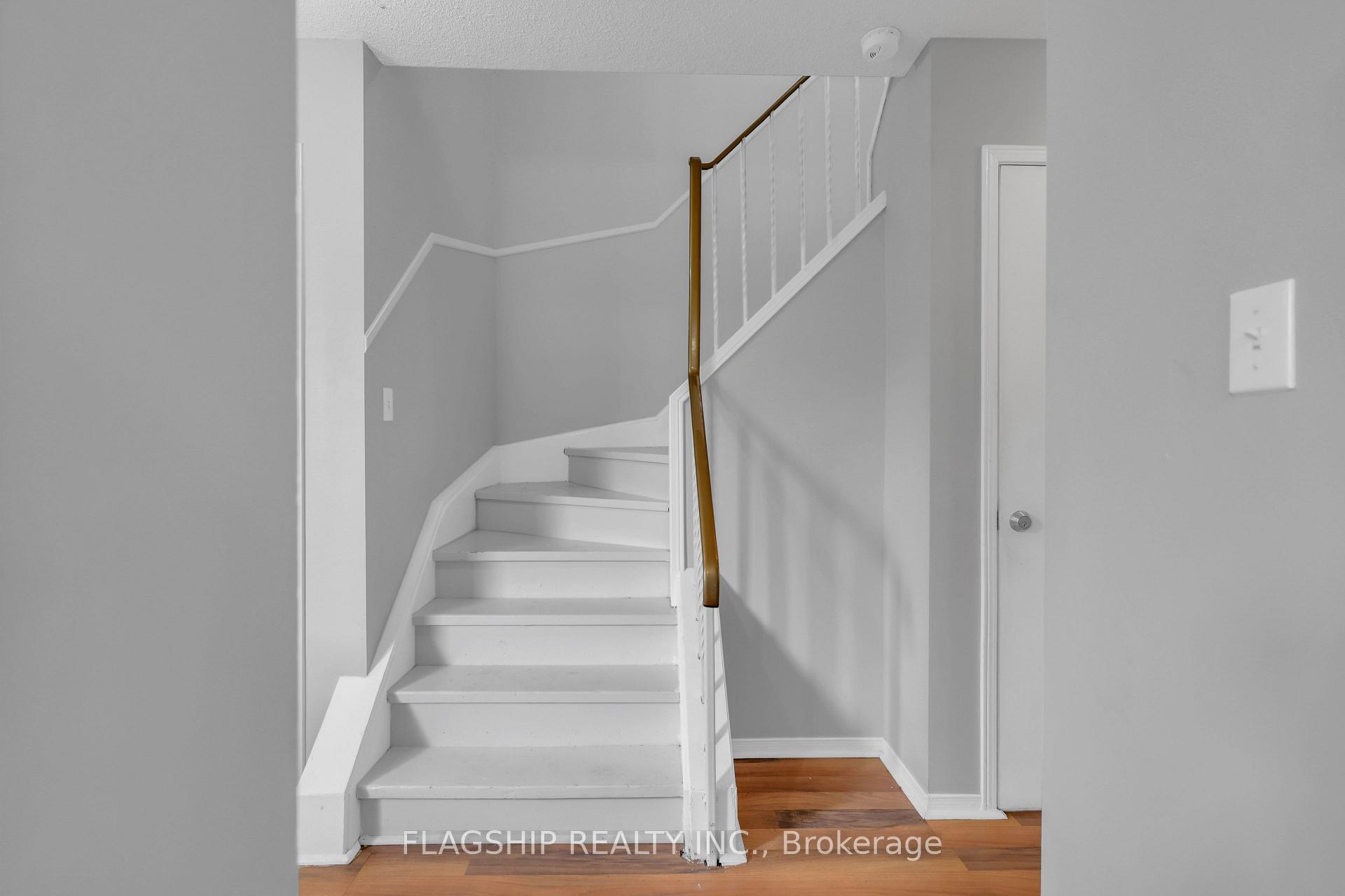 Photo 9 of 36 Patton Road, Barrie, Painswick North — HOMEH