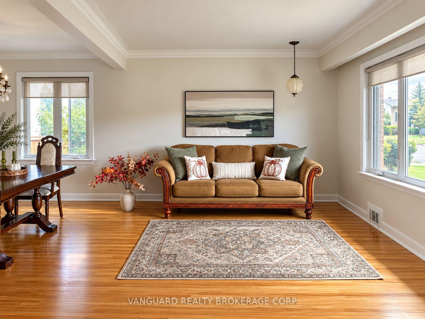 Photo 8 of 150 Spalding Road, North York, Downsview-Roding-CFB — HOMEH