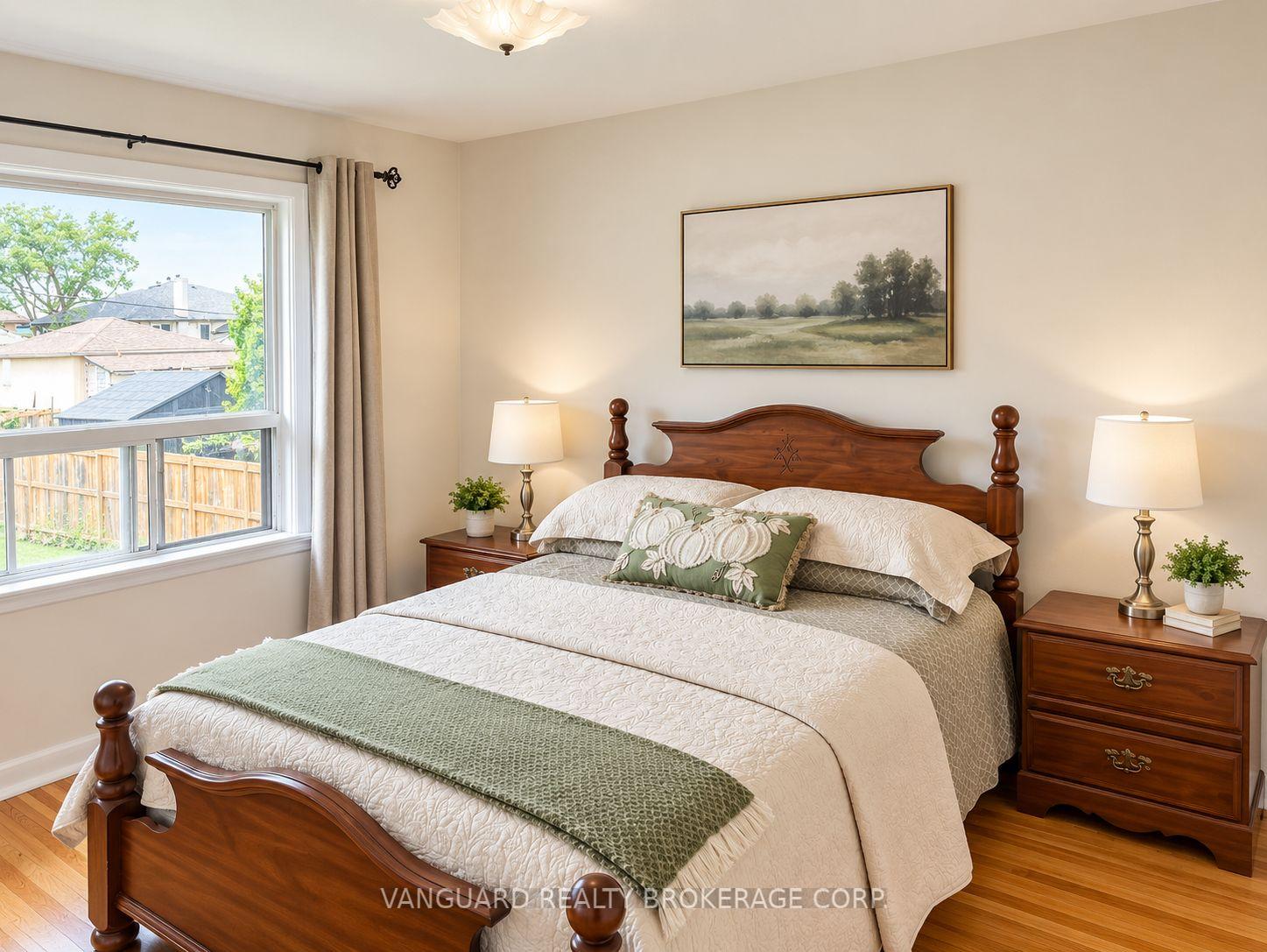 Photo 13 of 150 Spalding Road, North York, Downsview-Roding-CFB — HOMEH