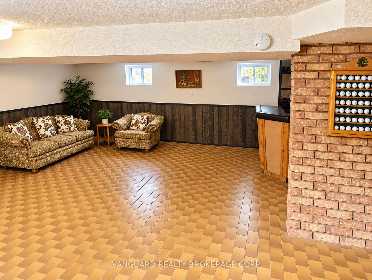 Photo 17 of 150 Spalding Road, North York, Downsview-Roding-CFB — HOMEH