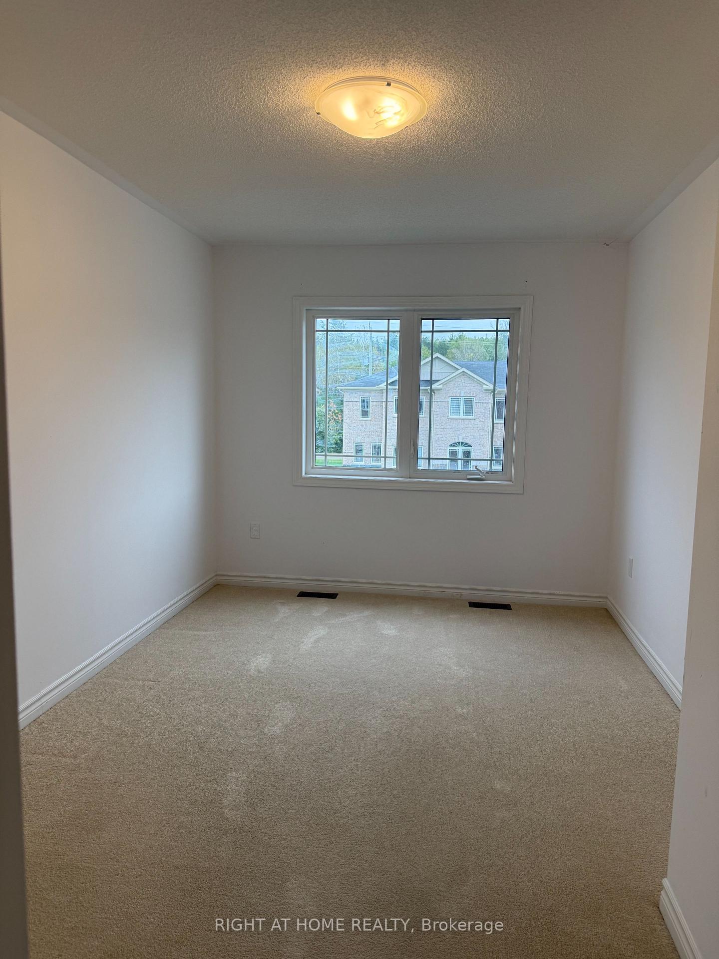 Photo 6 of 40 Milson Crescent, Essa, Angus — HOMEH
