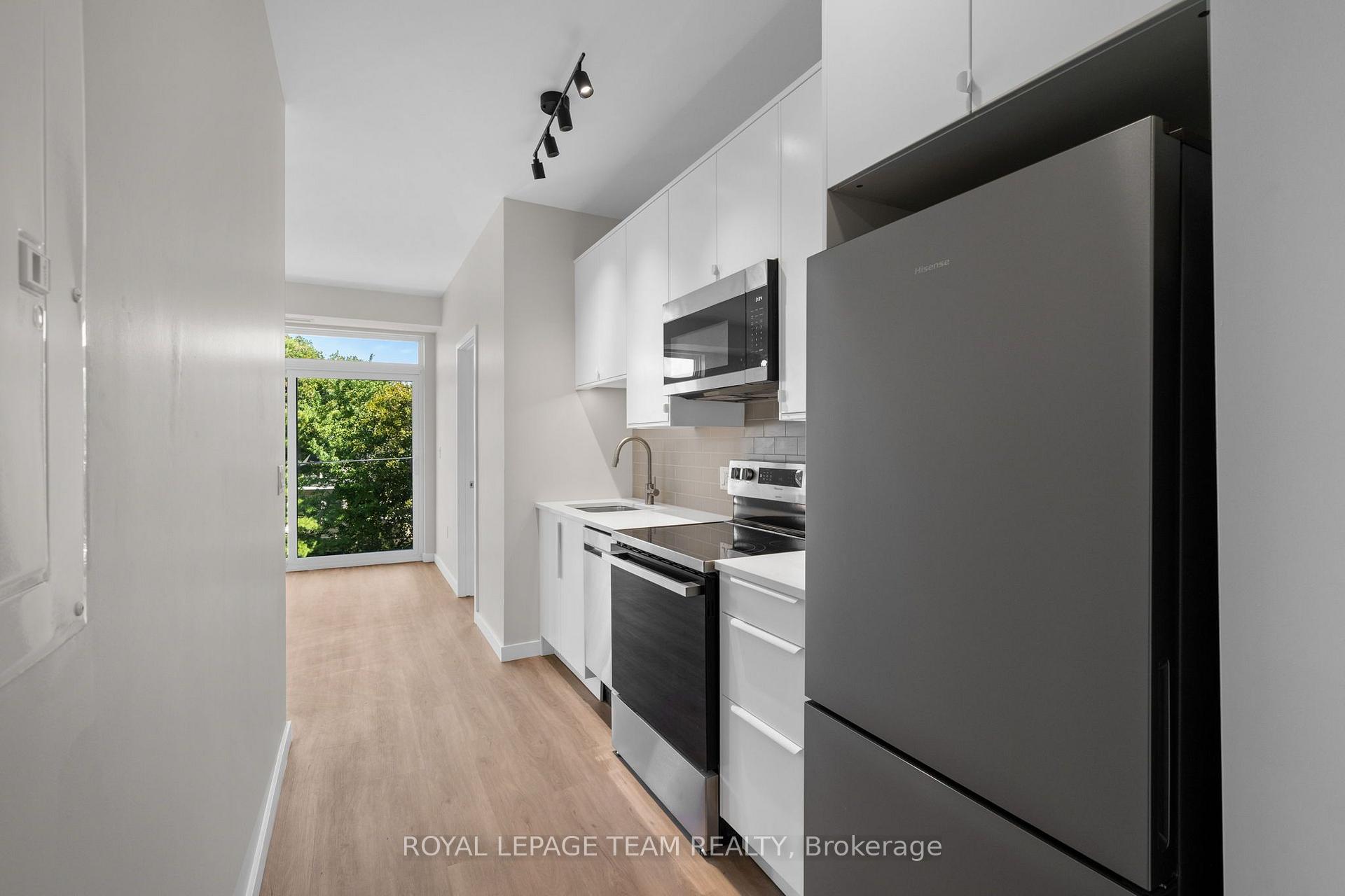 Photo 9 of Unit 301, 370 Athlone Avenue, Ottawa, Westboro South — HOMEH