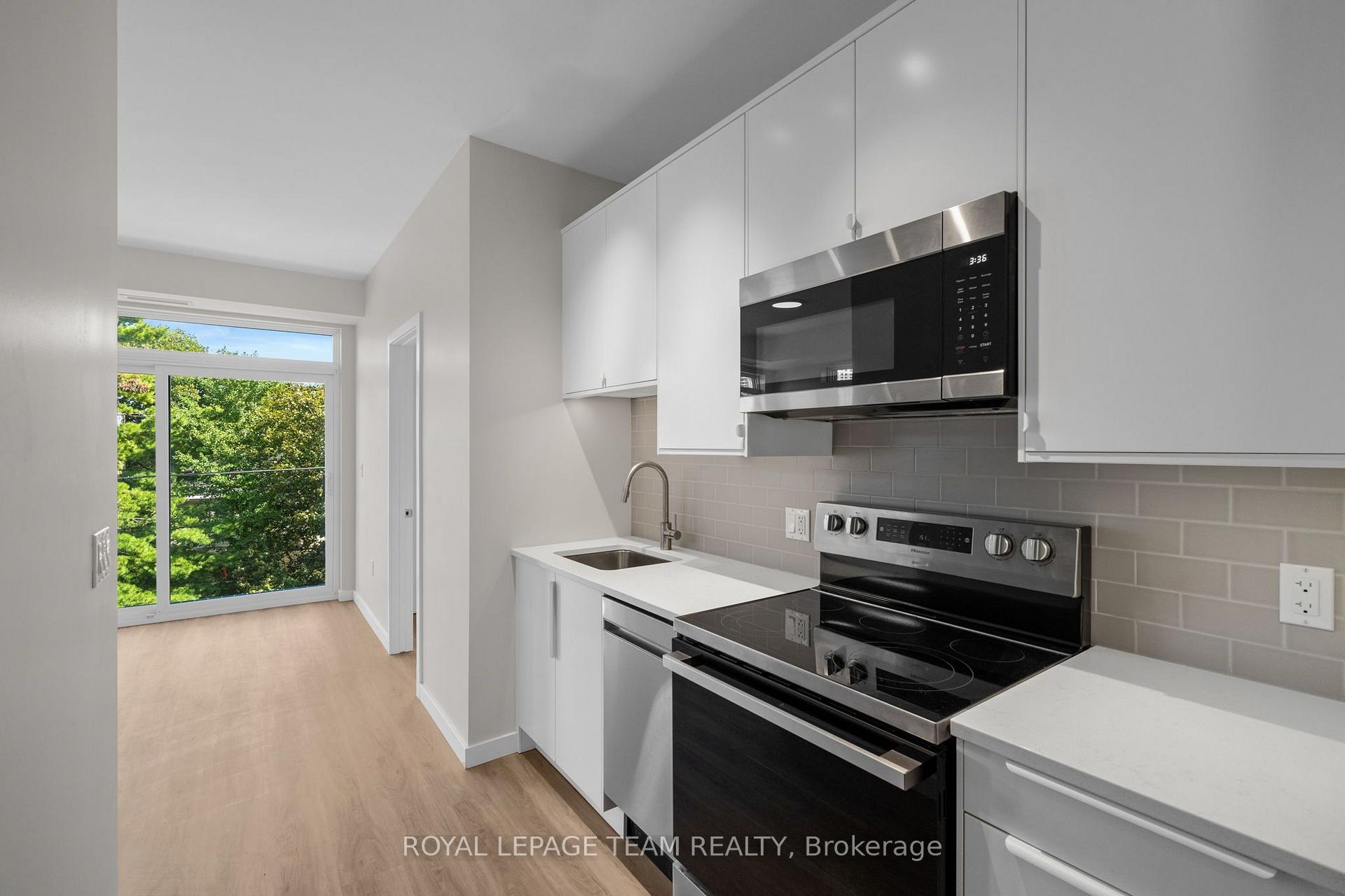 Photo 10 of Unit 301, 370 Athlone Avenue, Ottawa, Westboro South — HOMEH