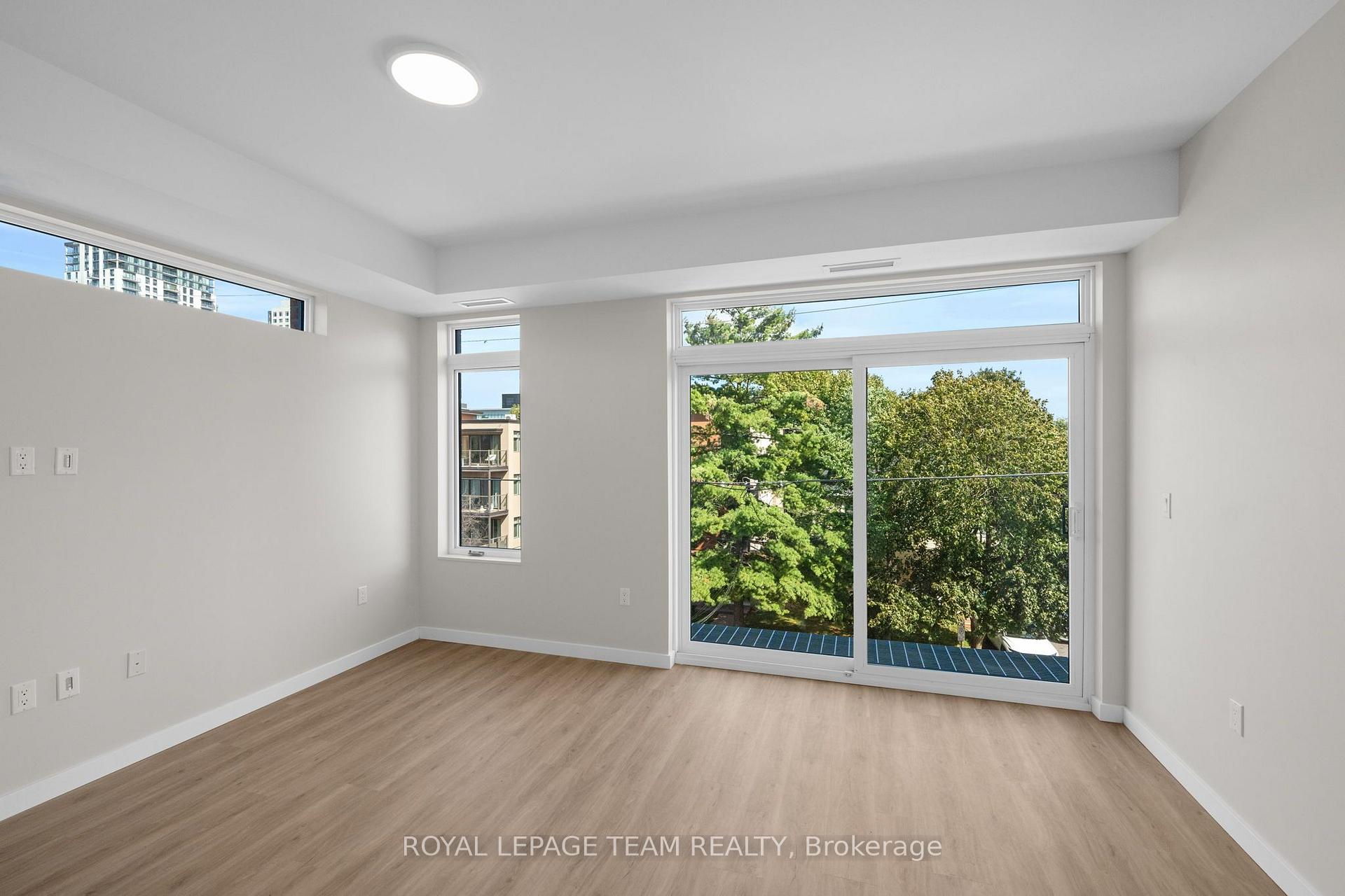 Photo 14 of Unit 301, 370 Athlone Avenue, Ottawa, Westboro South — HOMEH