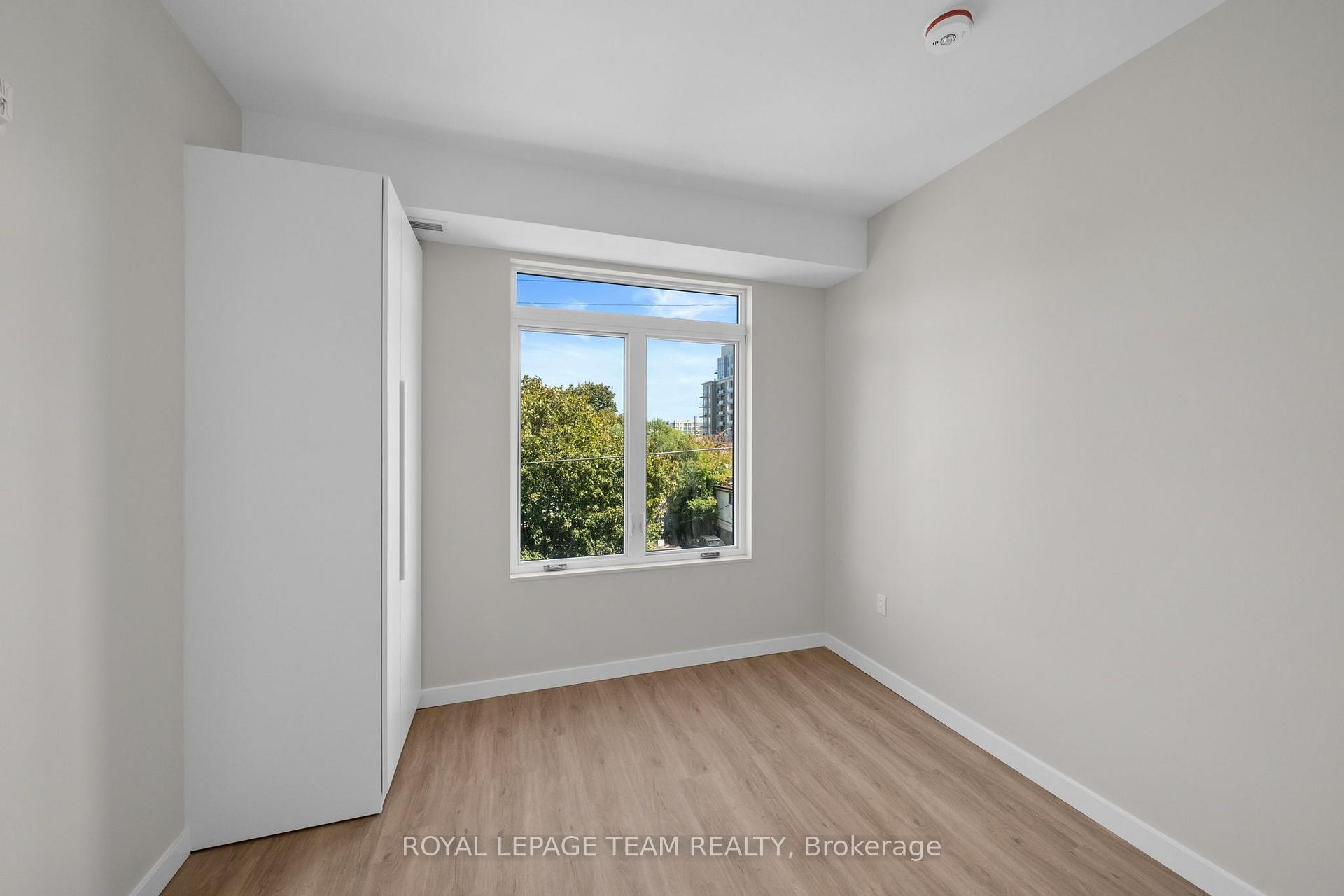 Photo 19 of Unit 301, 370 Athlone Avenue, Ottawa, Westboro South — HOMEH