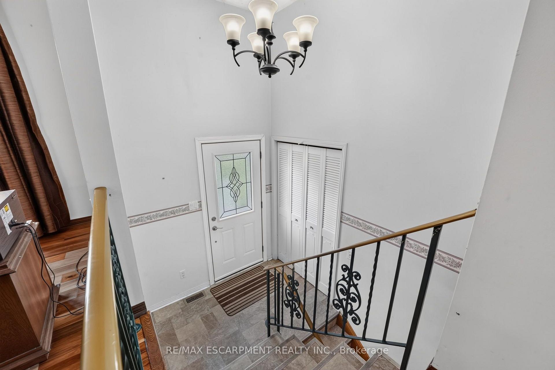 Photo 4 of 5 Brooks Circle, West Lincoln, Smithville — HOMEH