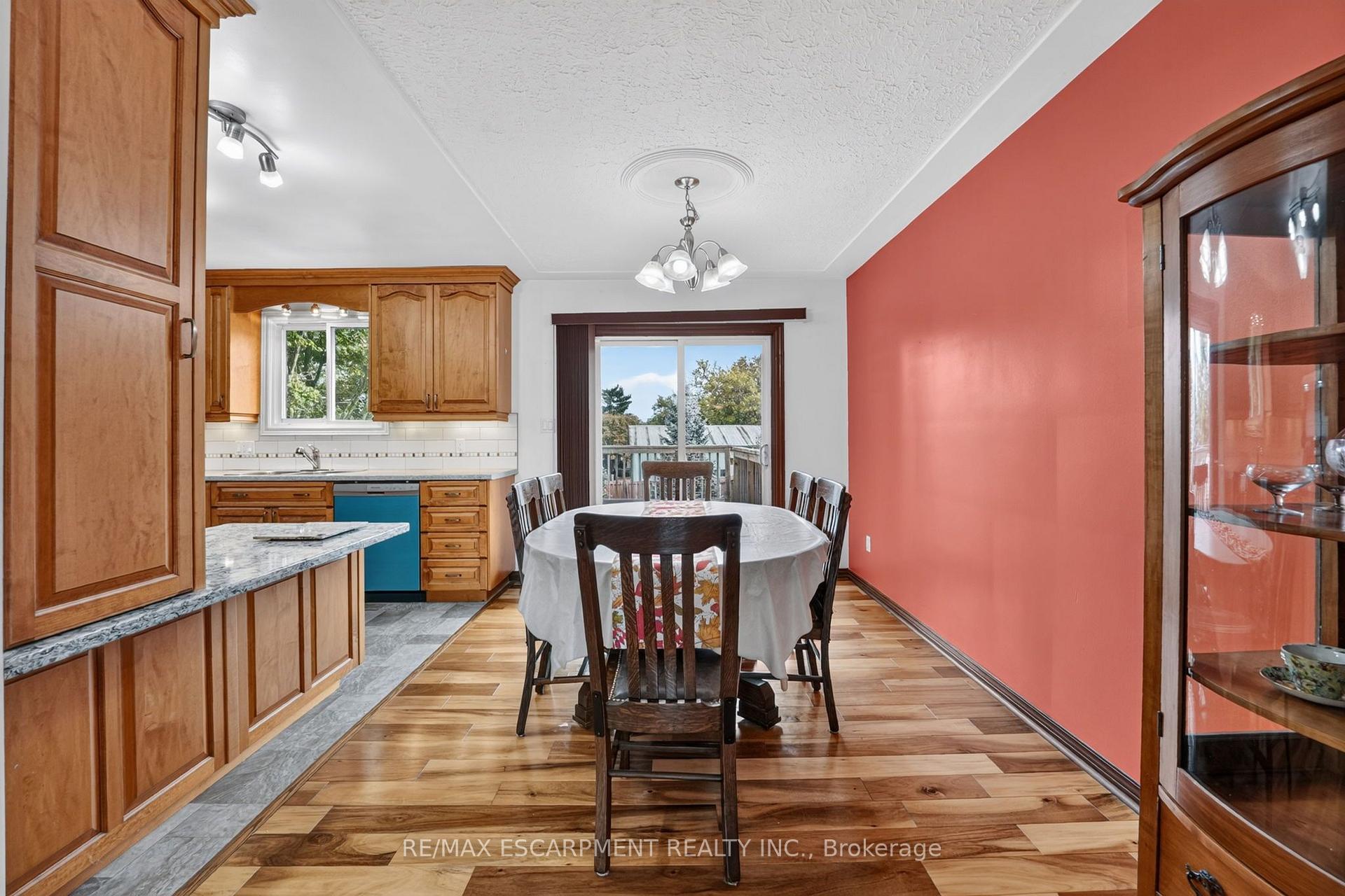 Photo 9 of 5 Brooks Circle, West Lincoln, Smithville — HOMEH