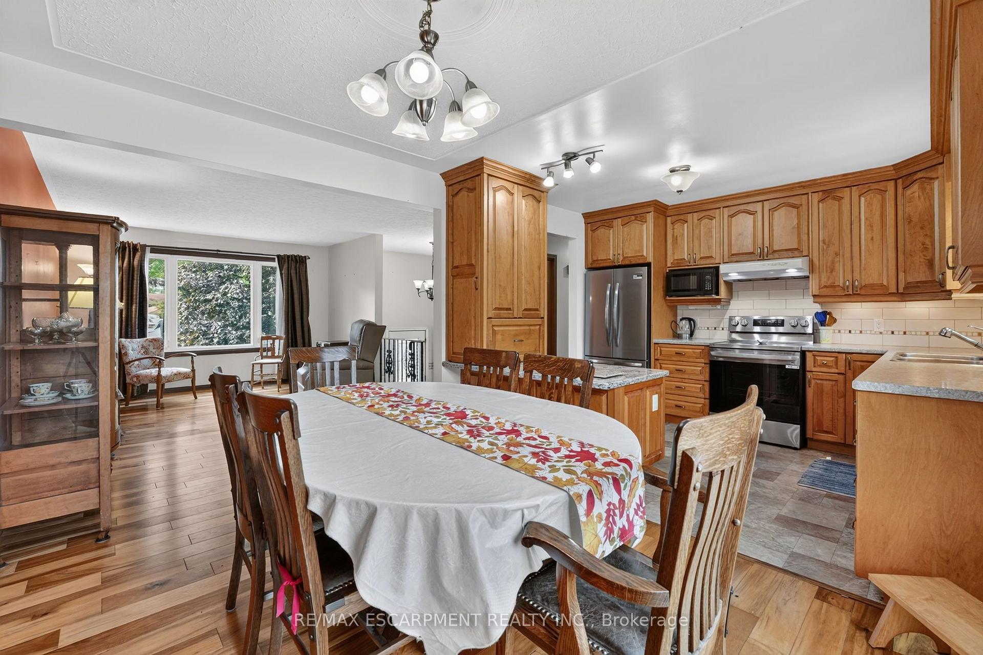 Photo 10 of 5 Brooks Circle, West Lincoln, Smithville — HOMEH