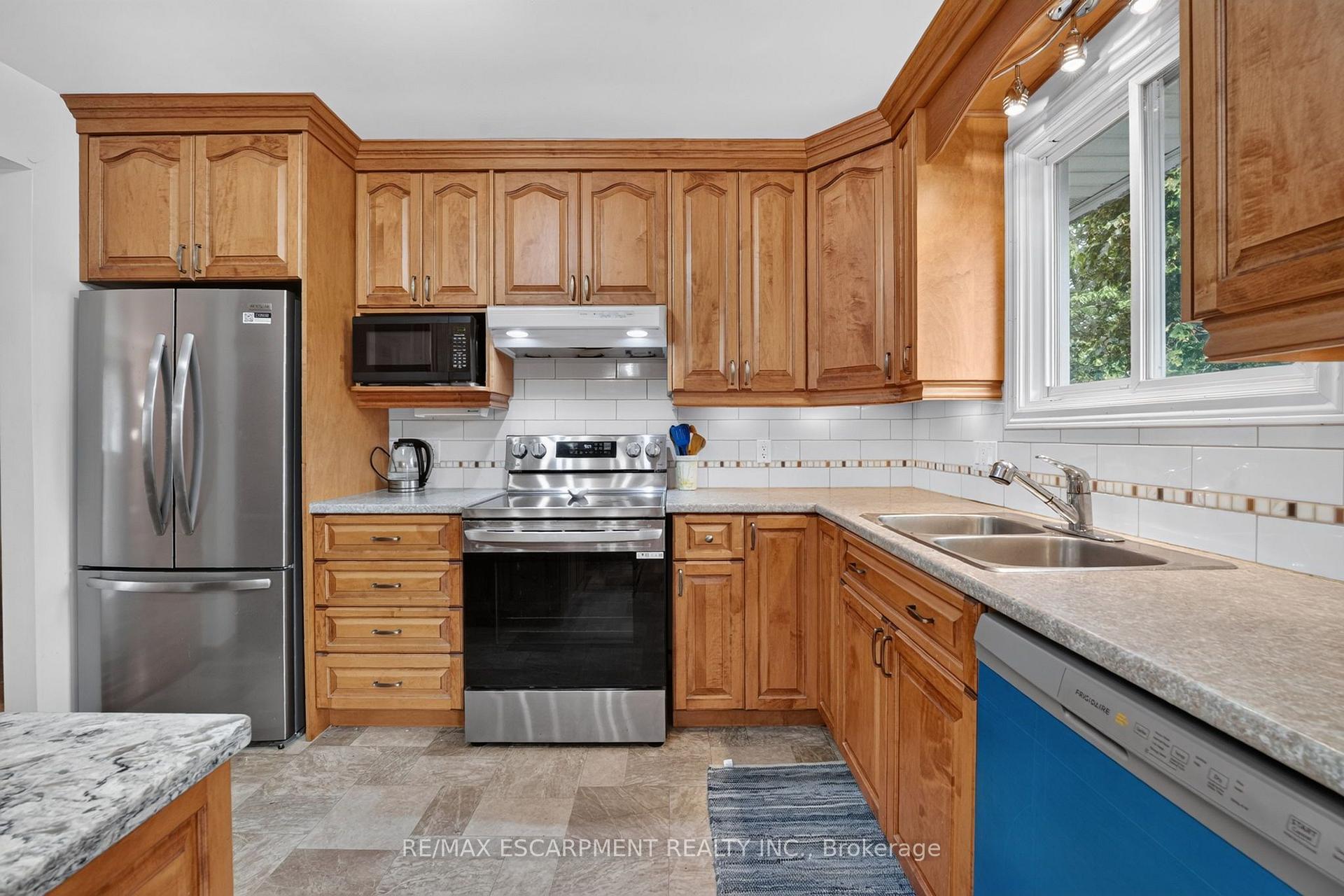 Photo 12 of 5 Brooks Circle, West Lincoln, Smithville — HOMEH