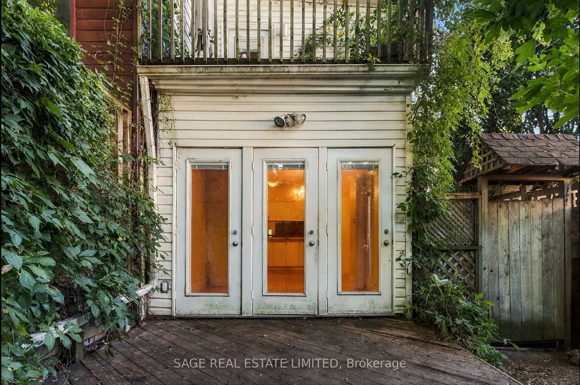 Photo 4 of 16 Sackville Place, Toronto, Cabbagetown-South St. James Town — HOMEH