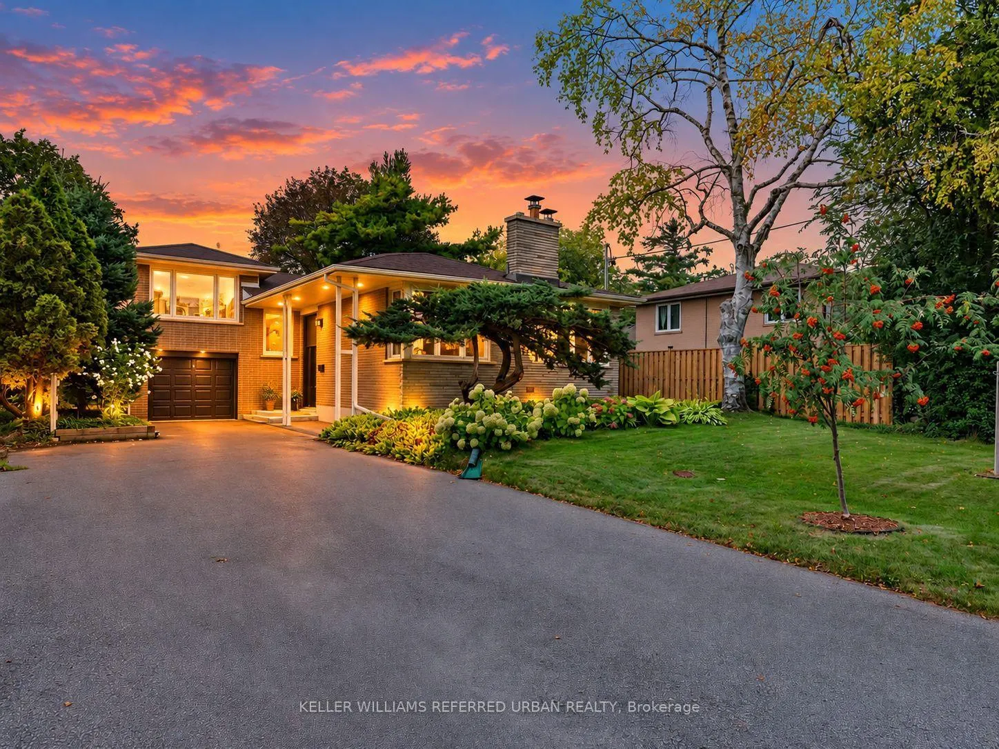 Photo 1 of 139 Holcolm Road, North York, Willowdale West — HOMEH