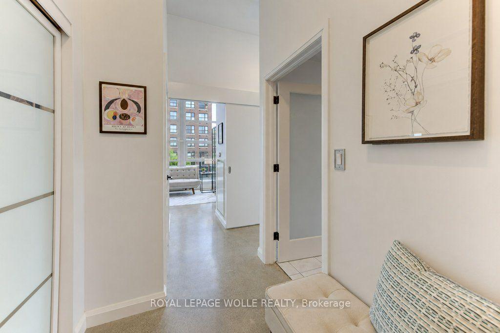 Photo 4 of Unit 614, 410 King Street W, Kitchener, City Commercial Core — HOMEH