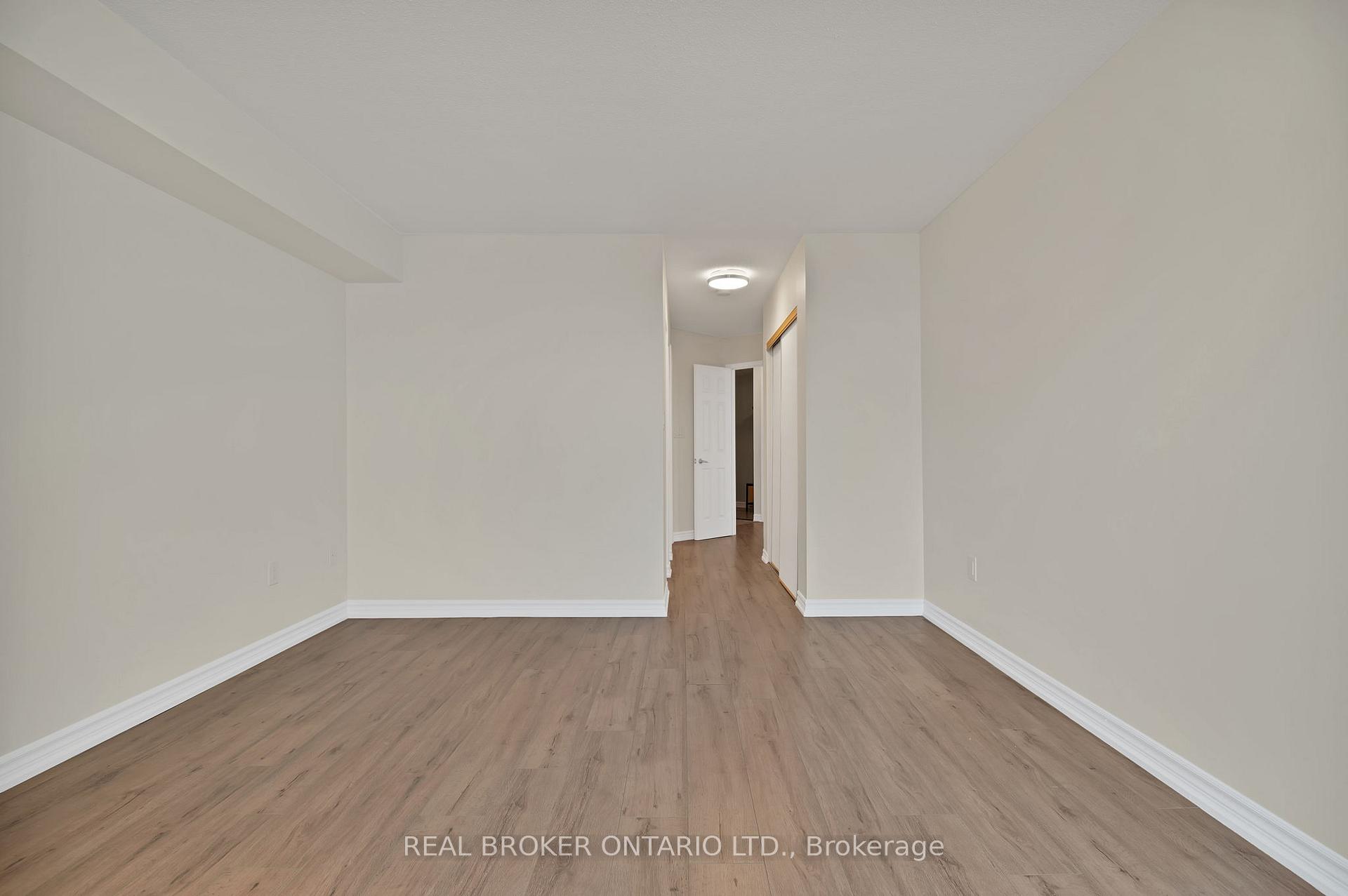 Photo 19 of Unit 3301, 5 Concorde Place, North York, Banbury-Don Mills — HOMEH