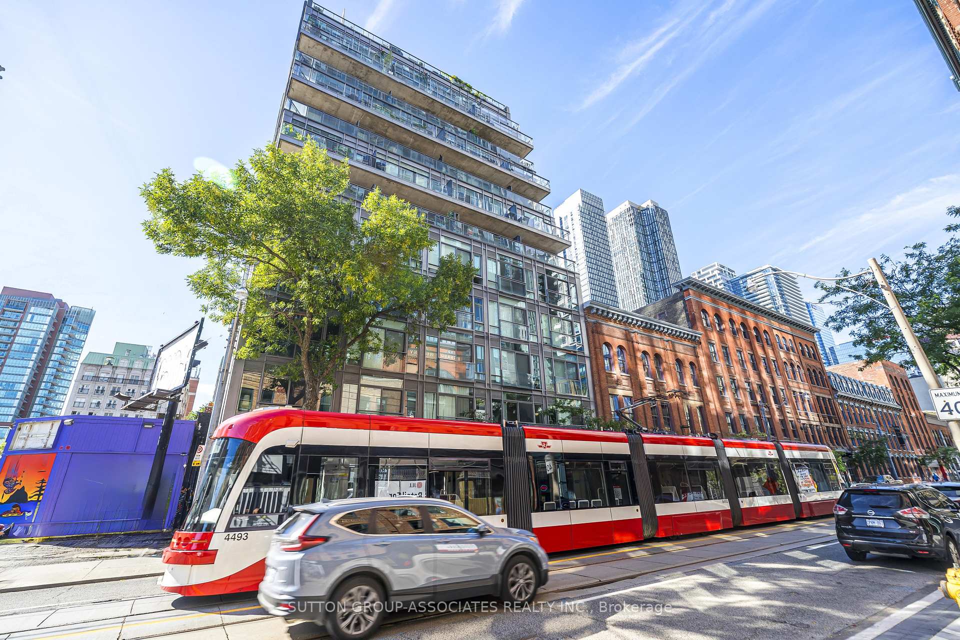 Photo 6 of Unit 405, 127 Queen Street E, Toronto, Church-Yonge Corridor — HOMEH