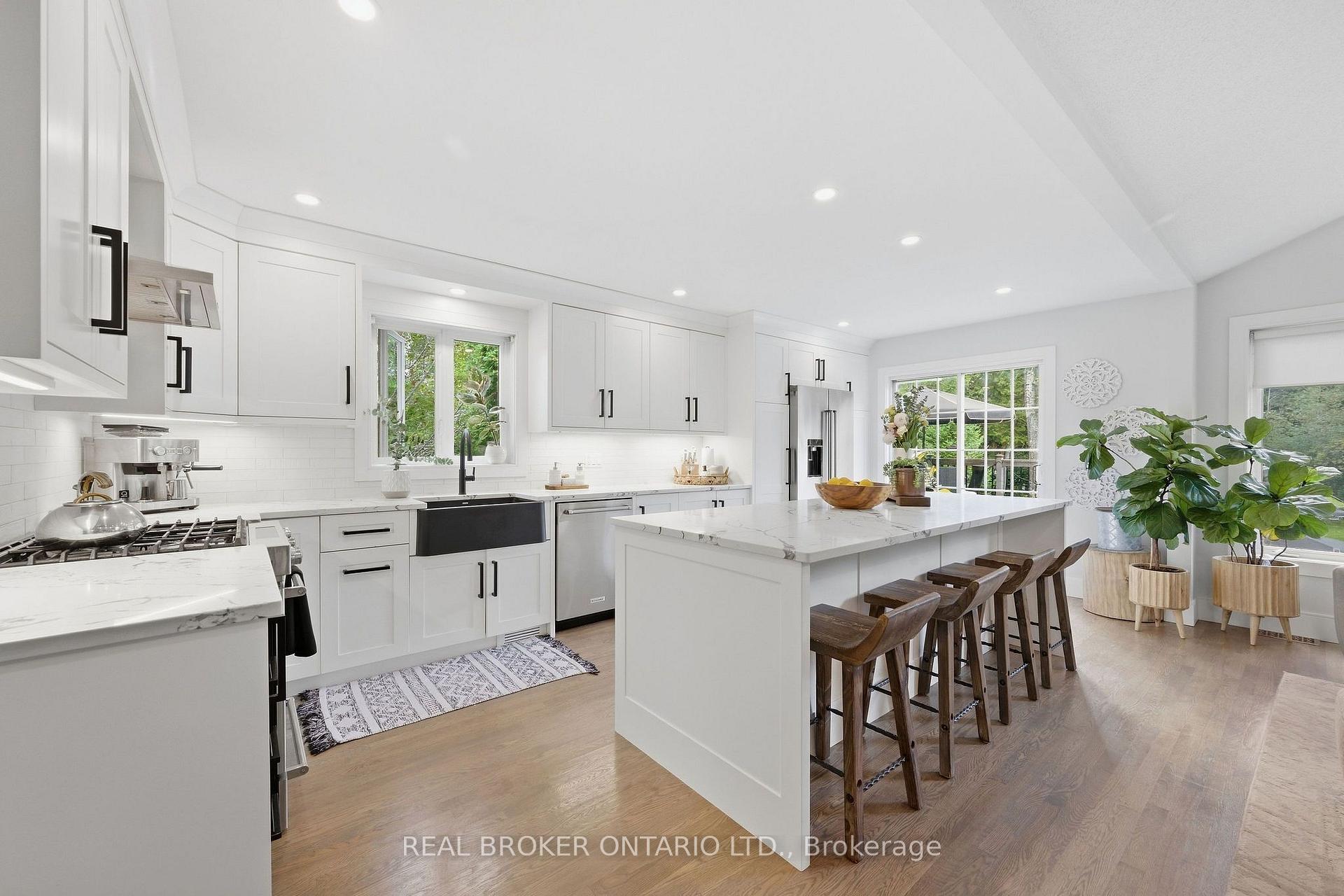 Photo 6 of 8 Sawgrass Circle, Ottawa, Remainder of Stittsville & Area — HOMEH