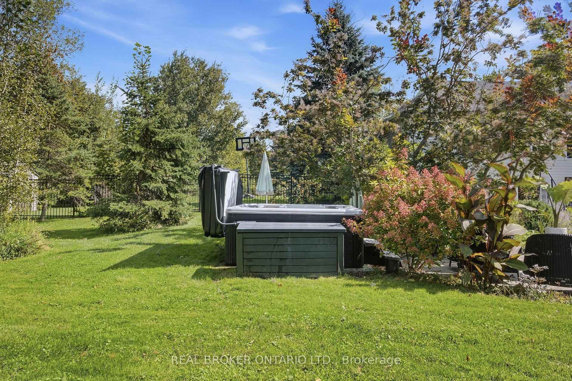 Photo 31 of 8 Sawgrass Circle, Ottawa, Remainder of Stittsville & Area — HOMEH