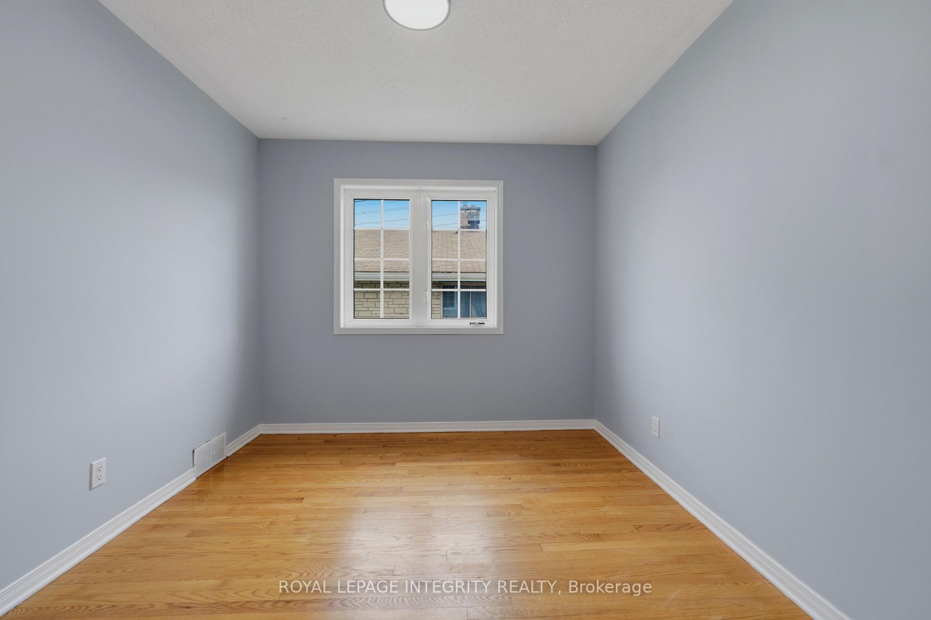 Photo 20 of 1625 Baseline Road, Ottawa, Copeland Park — HOMEH
