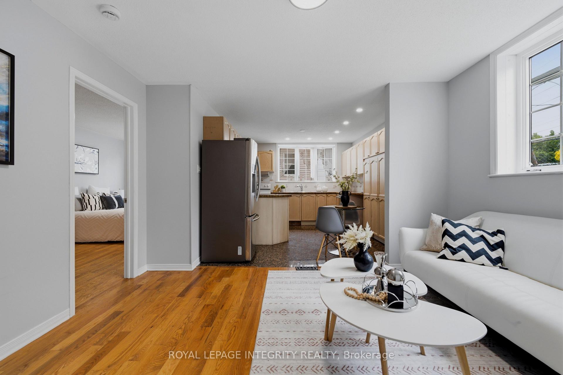 Photo 25 of 1625 Baseline Road, Ottawa, Copeland Park — HOMEH