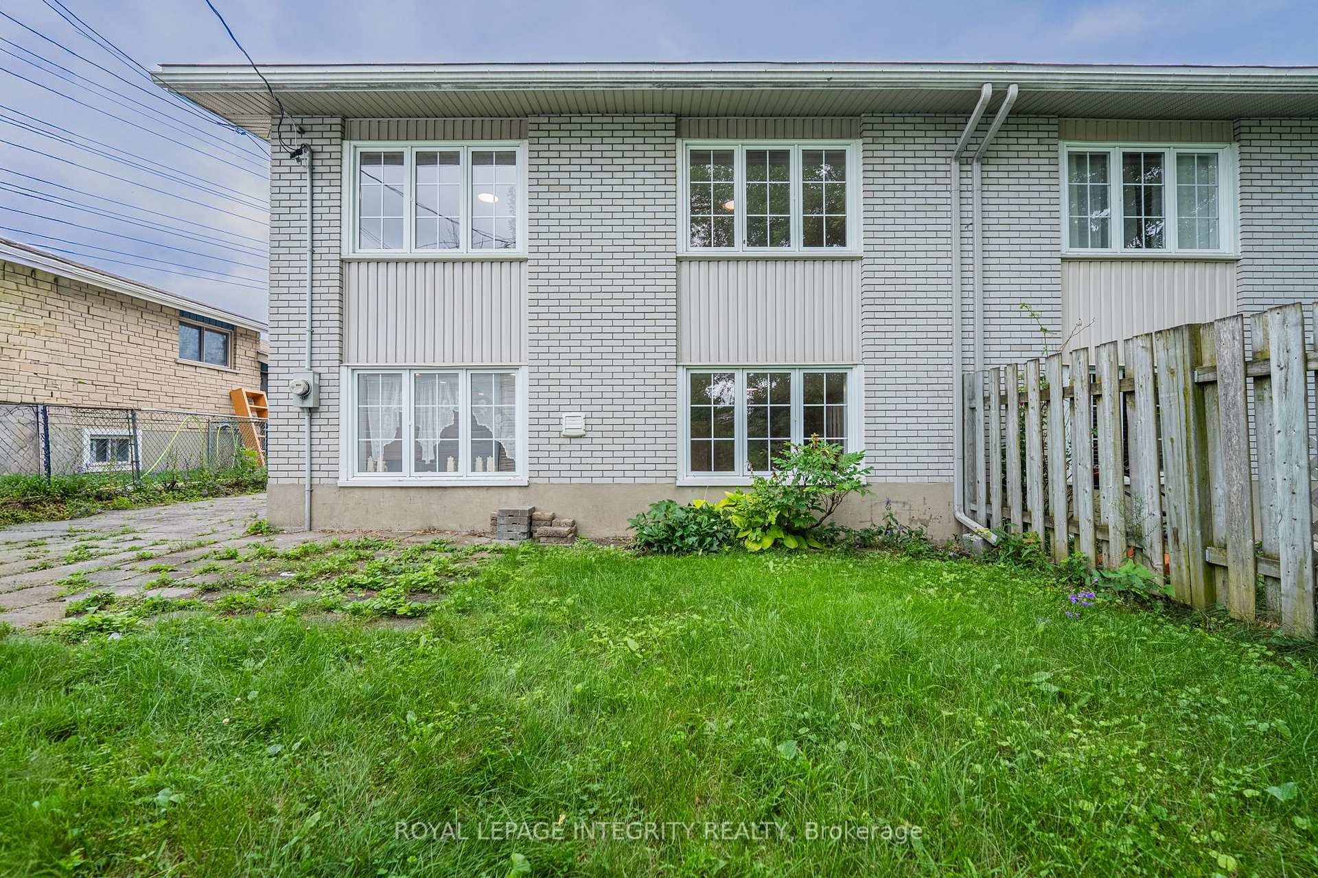Photo 40 of 1625 Baseline Road, Ottawa, Copeland Park — HOMEH