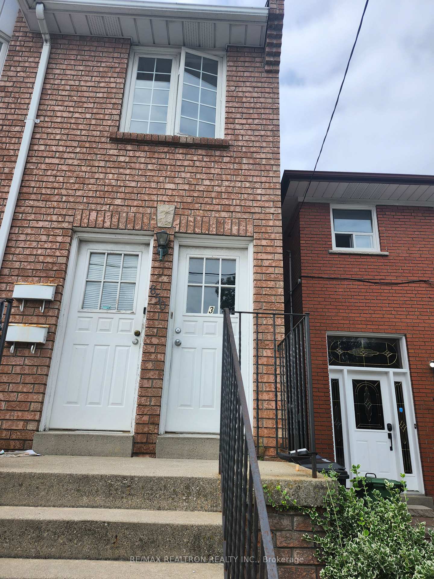 Photo 13 of 850 Ossington Avenue, Toronto, Dovercourt-Wallace Emerson-Junction — HOMEH