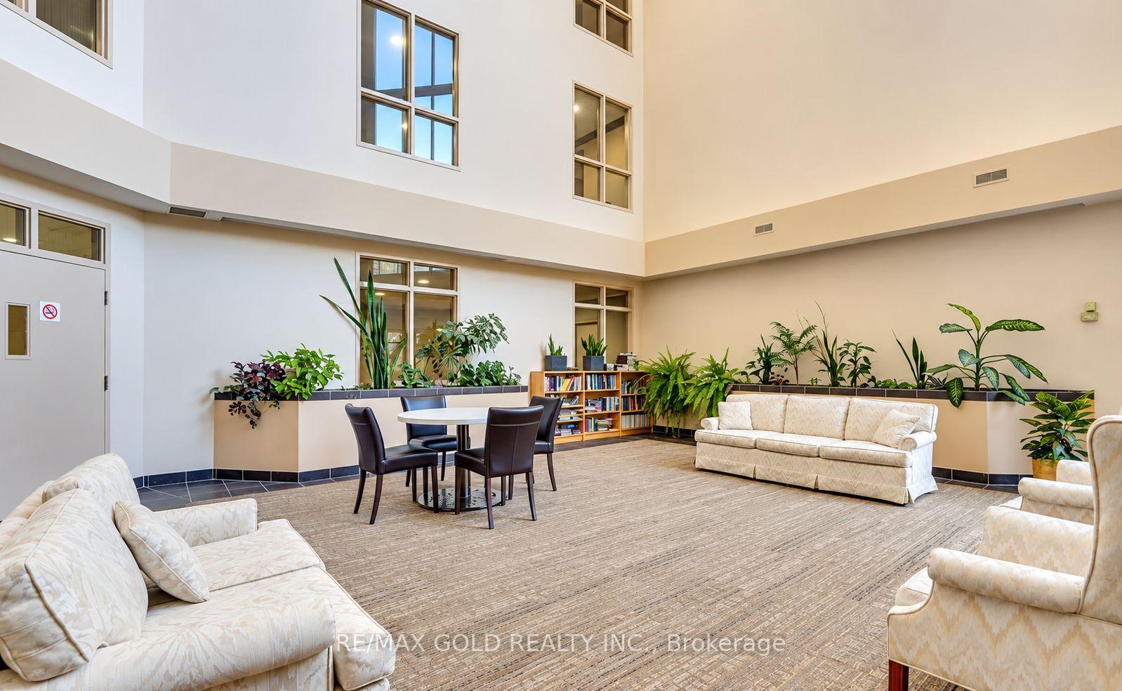 Photo 4 of Unit 219, 8351 Mclaughlin Road, Brampton, Brampton South — HOMEH