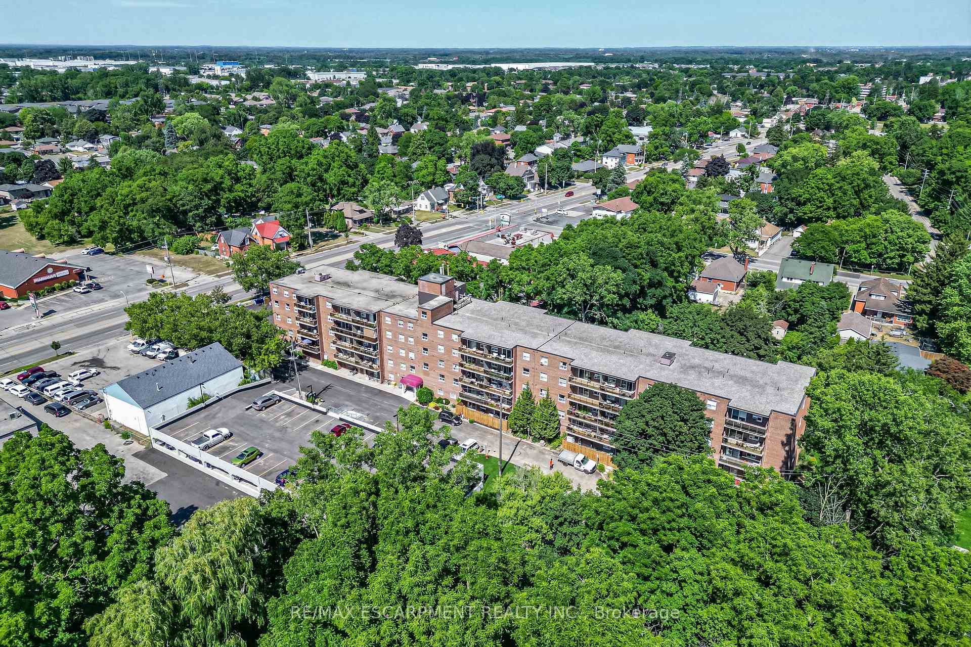 Photo 2 of Unit 508, 793 Colborne Street E, Brantford, Echo Place — HOMEH