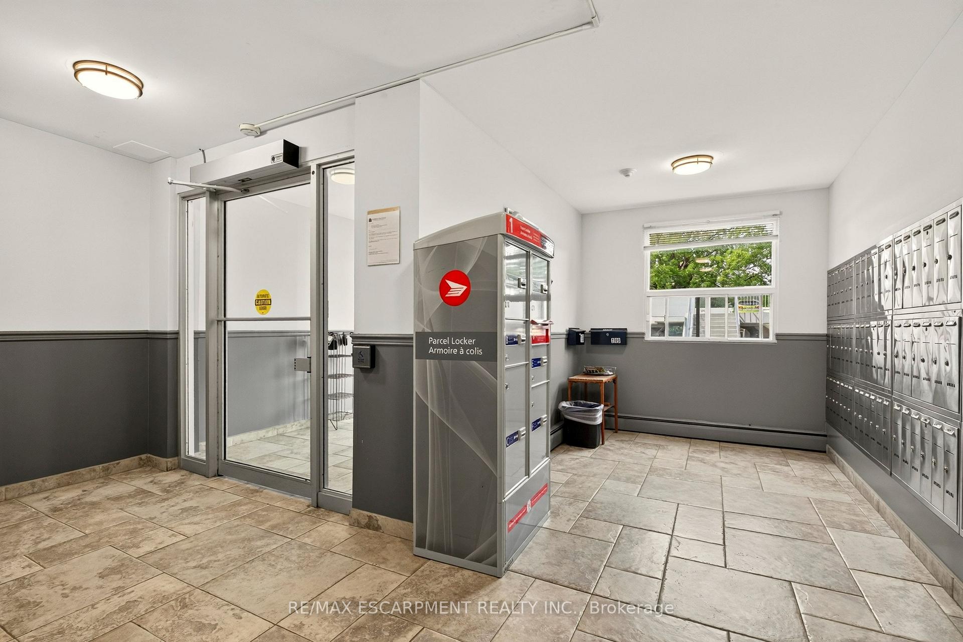 Photo 3 of Unit 508, 793 Colborne Street E, Brantford, Echo Place — HOMEH