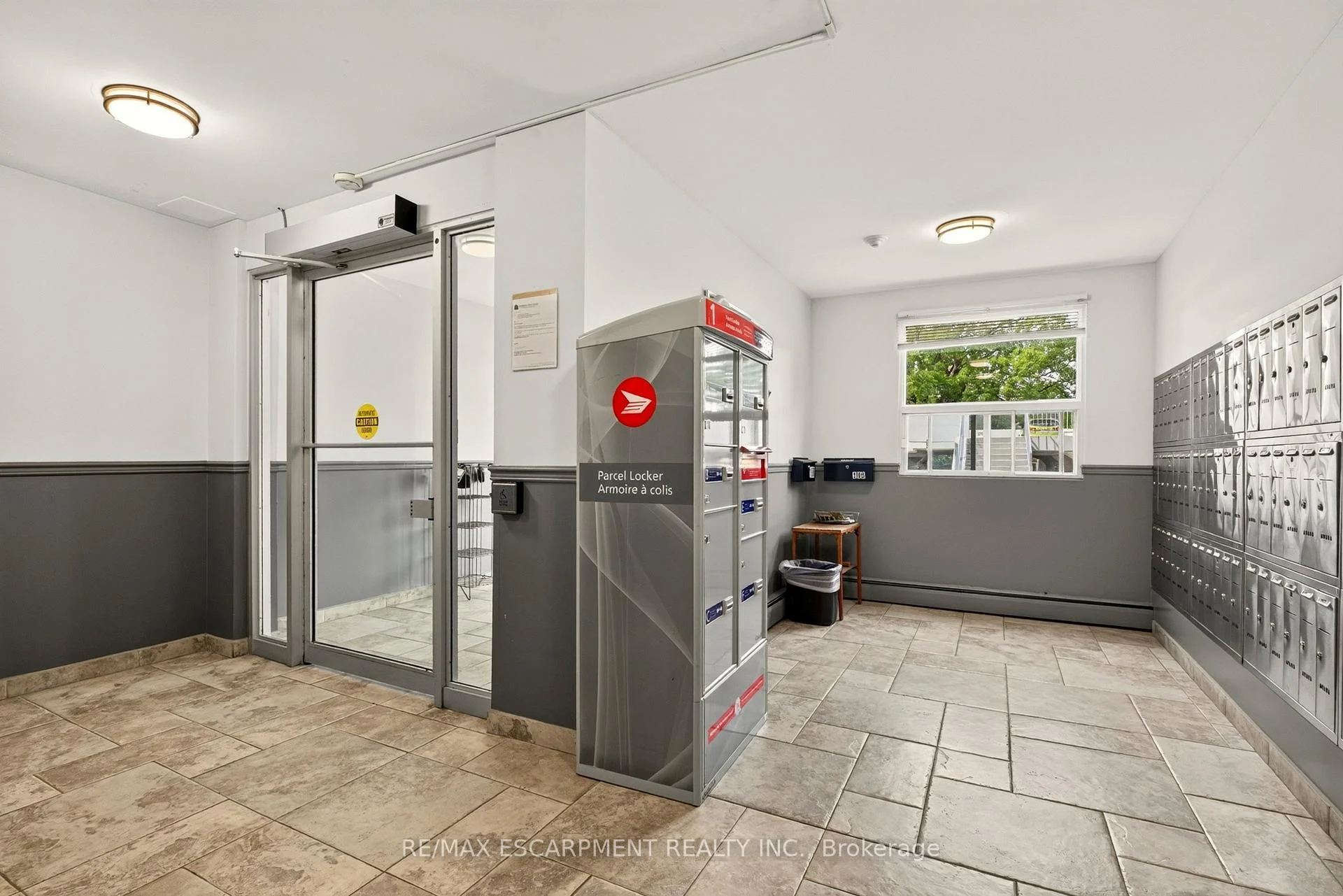Photo 4 of Unit 508, 793 Colborne Street E, Brantford, Echo Place — HOMEH