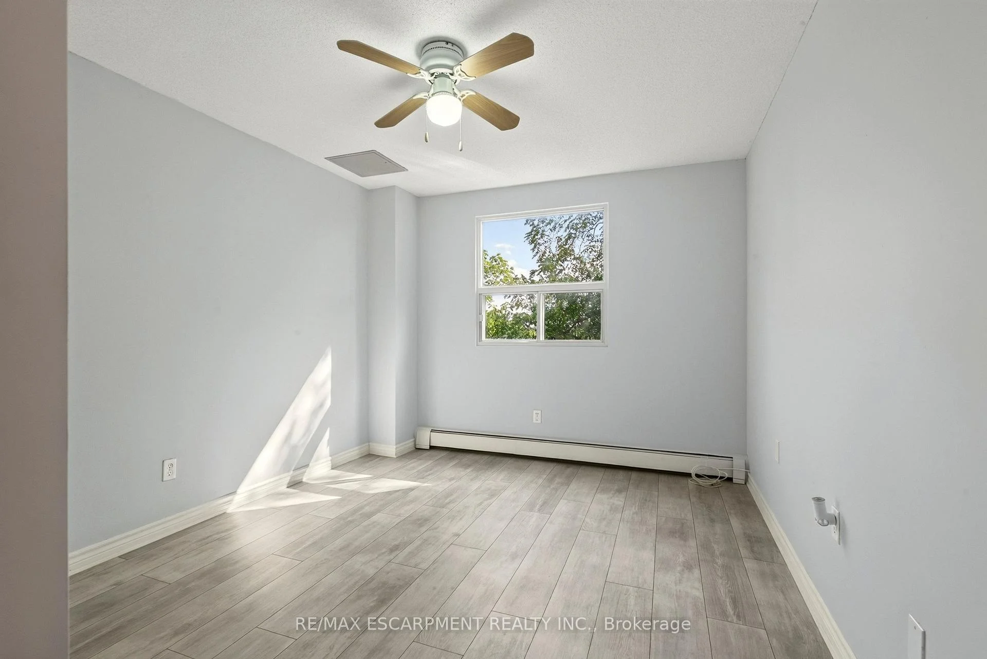 Photo 34 of Unit 508, 793 Colborne Street E, Brantford, Echo Place — HOMEH